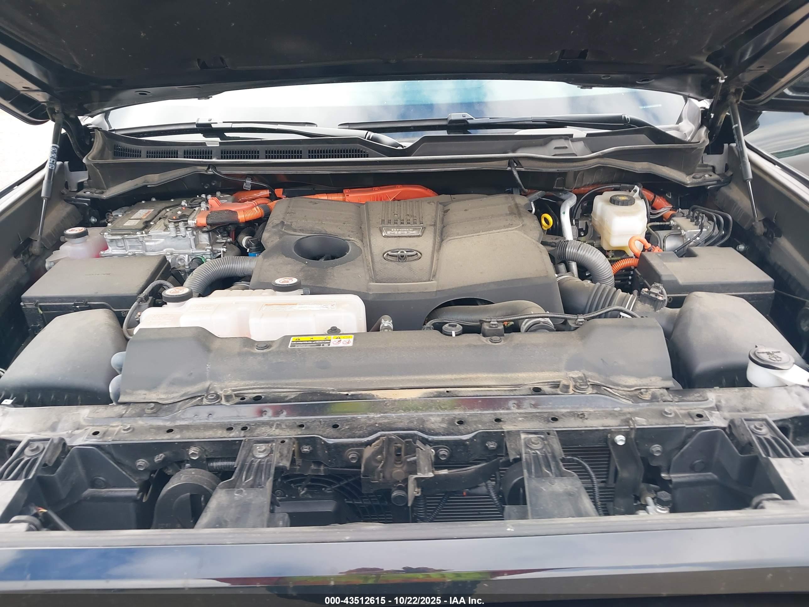 TOYOTA TUNDRA image 10