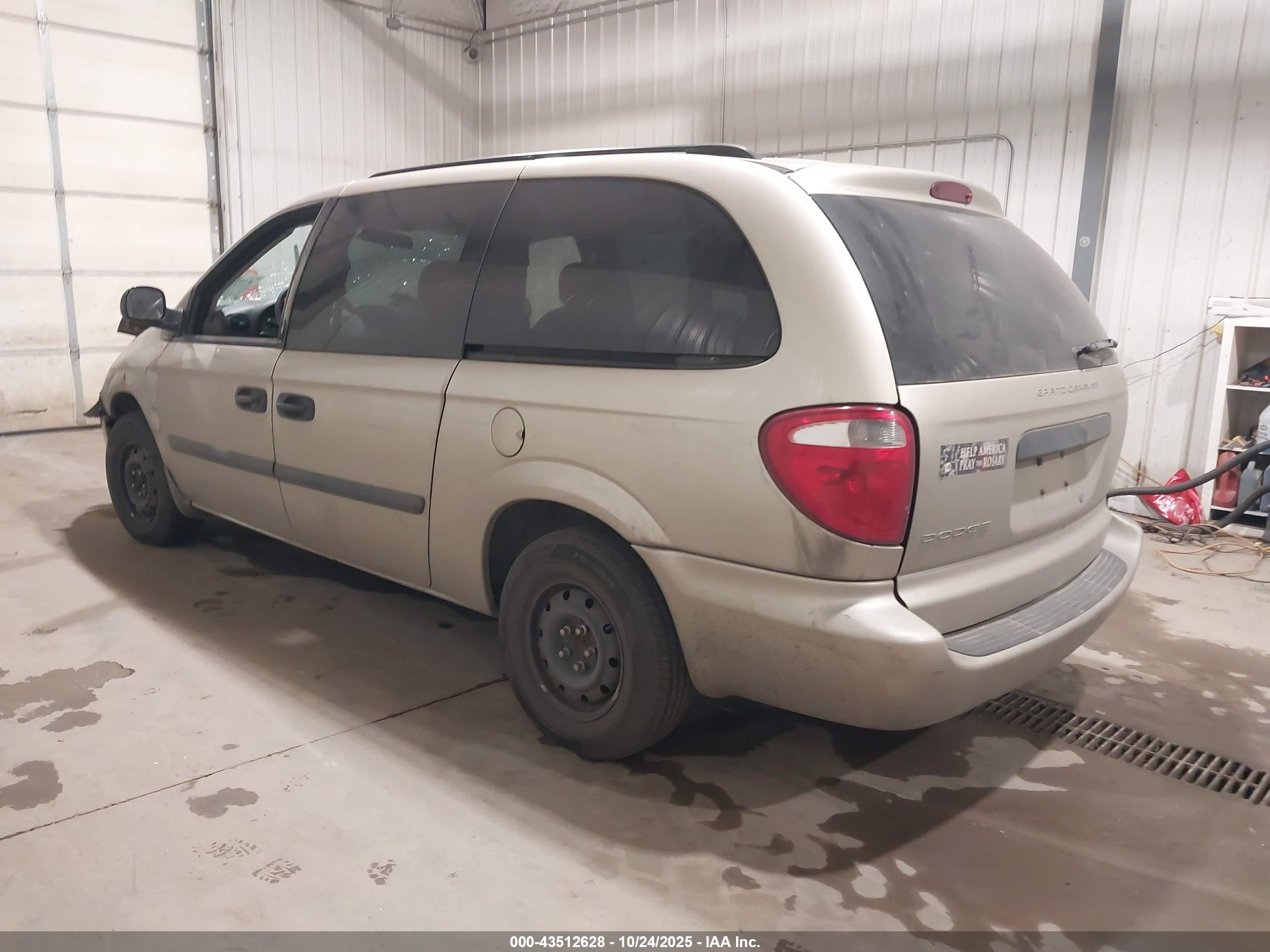 DODGE GRAND image 3