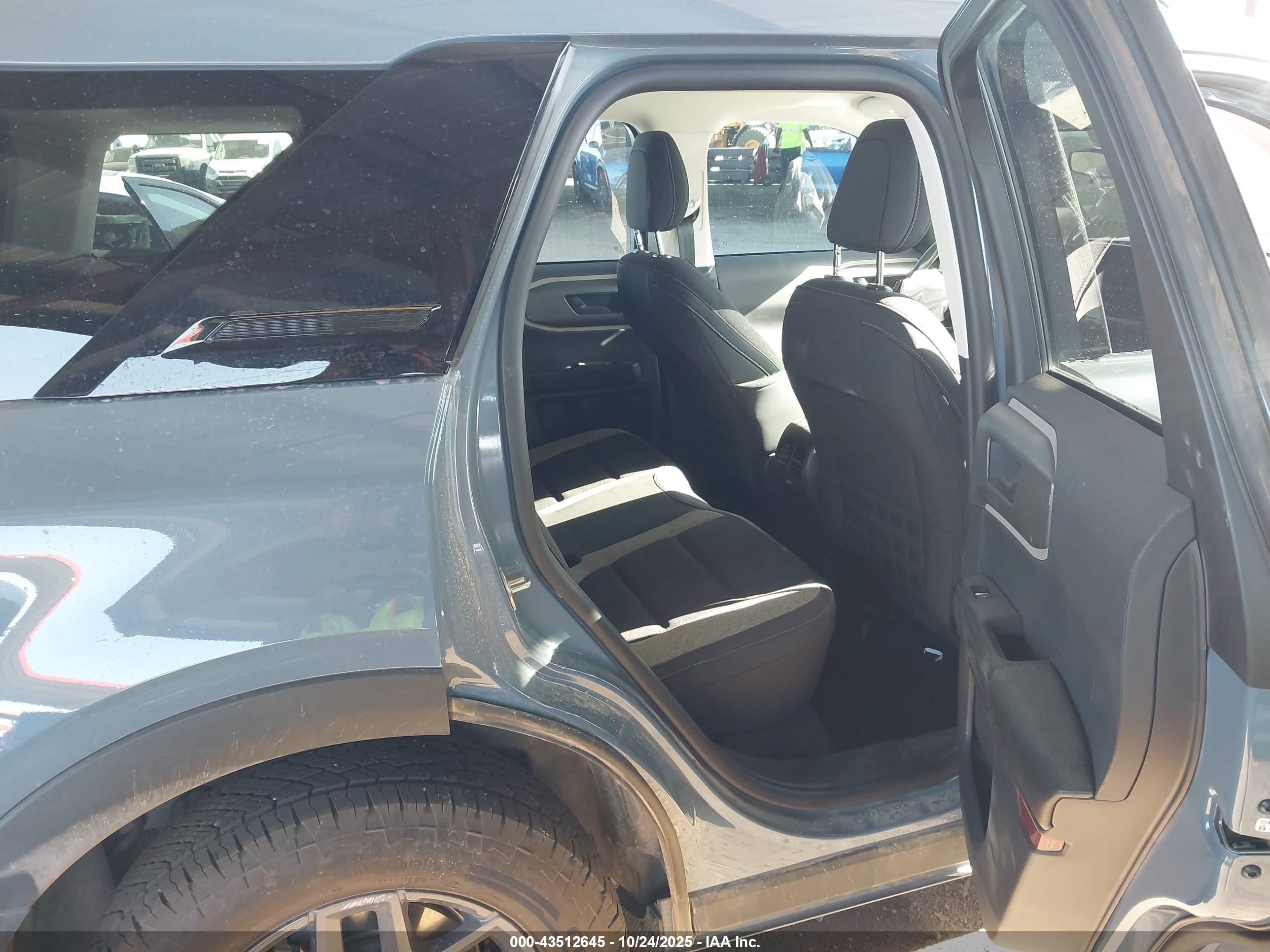 FORD BRONCO image 8