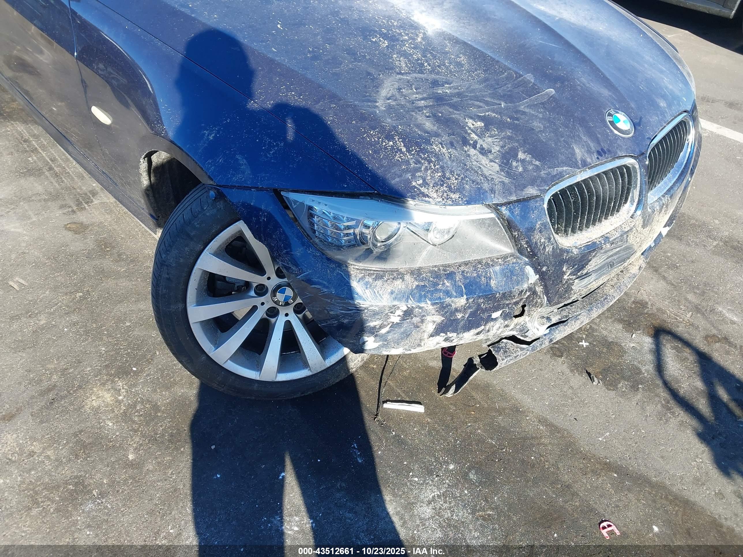 BMW 328I image 6