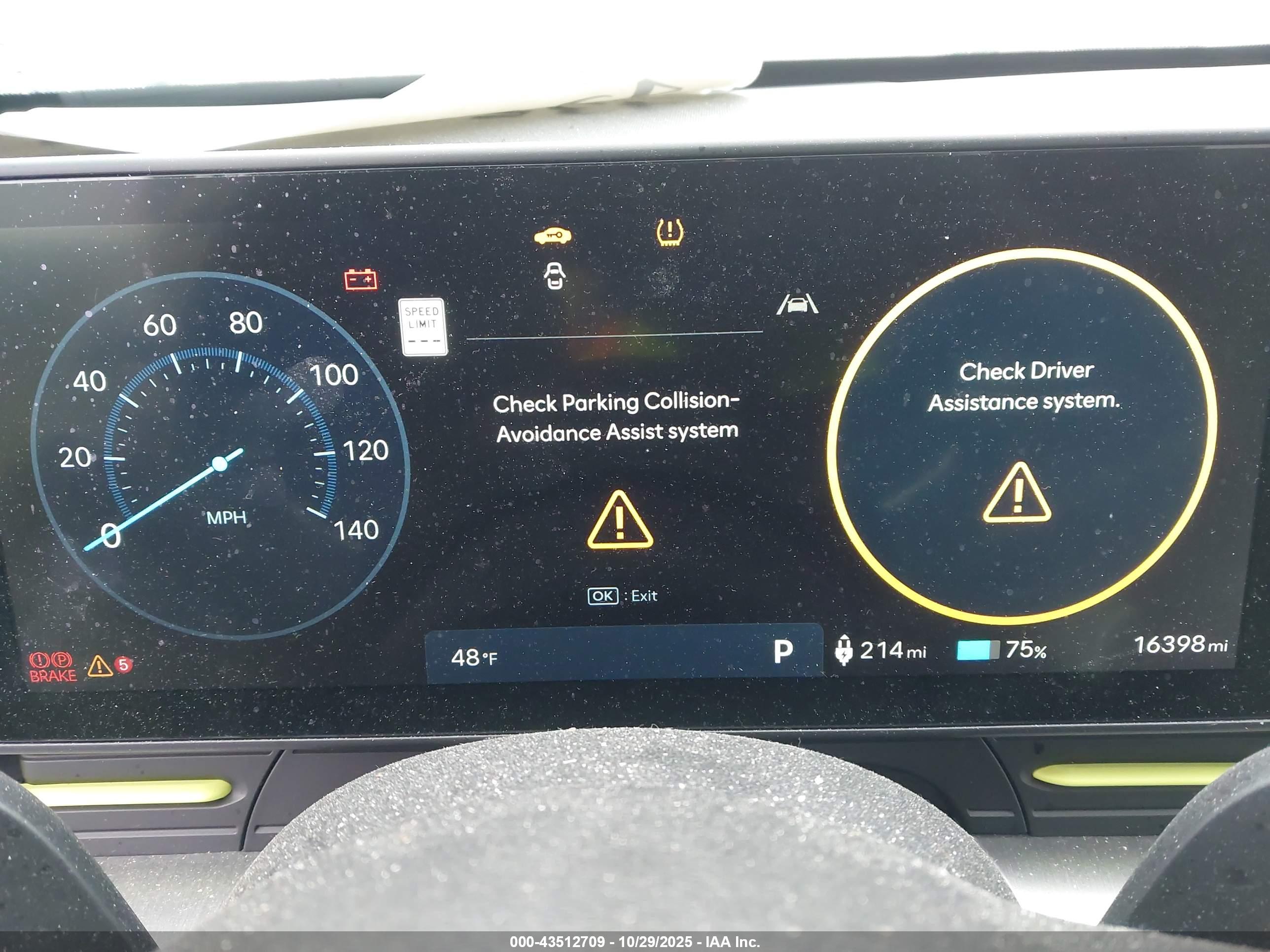 HYUNDAI KONA image 7