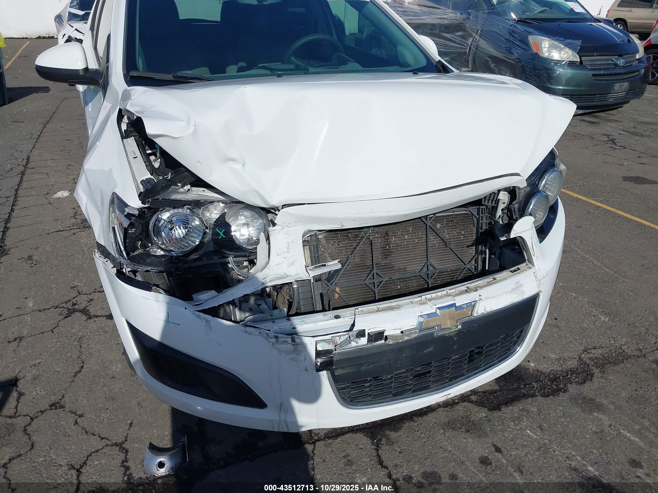 CHEVROLET SONIC image 6