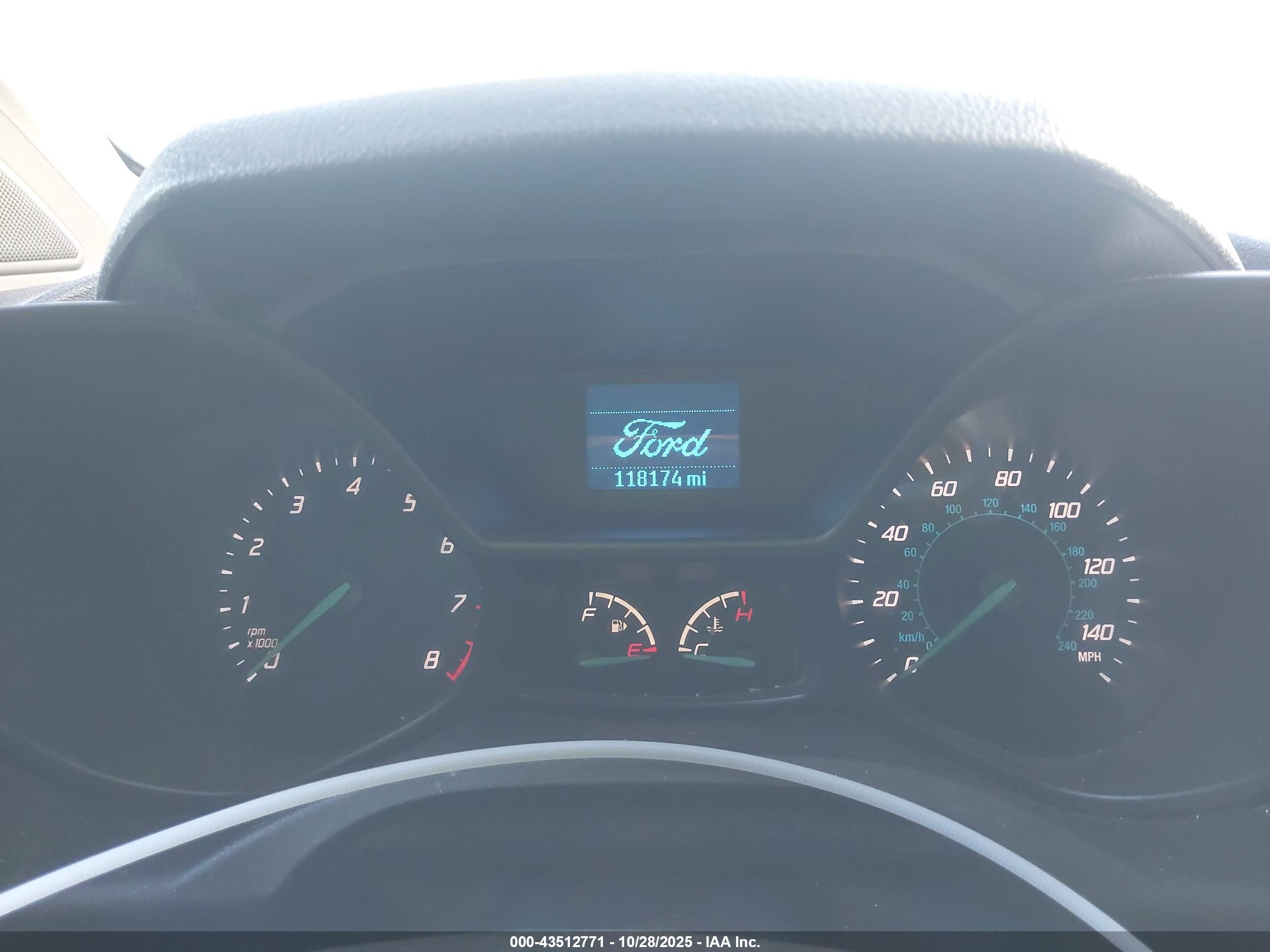 FORD TRANSIT image 7