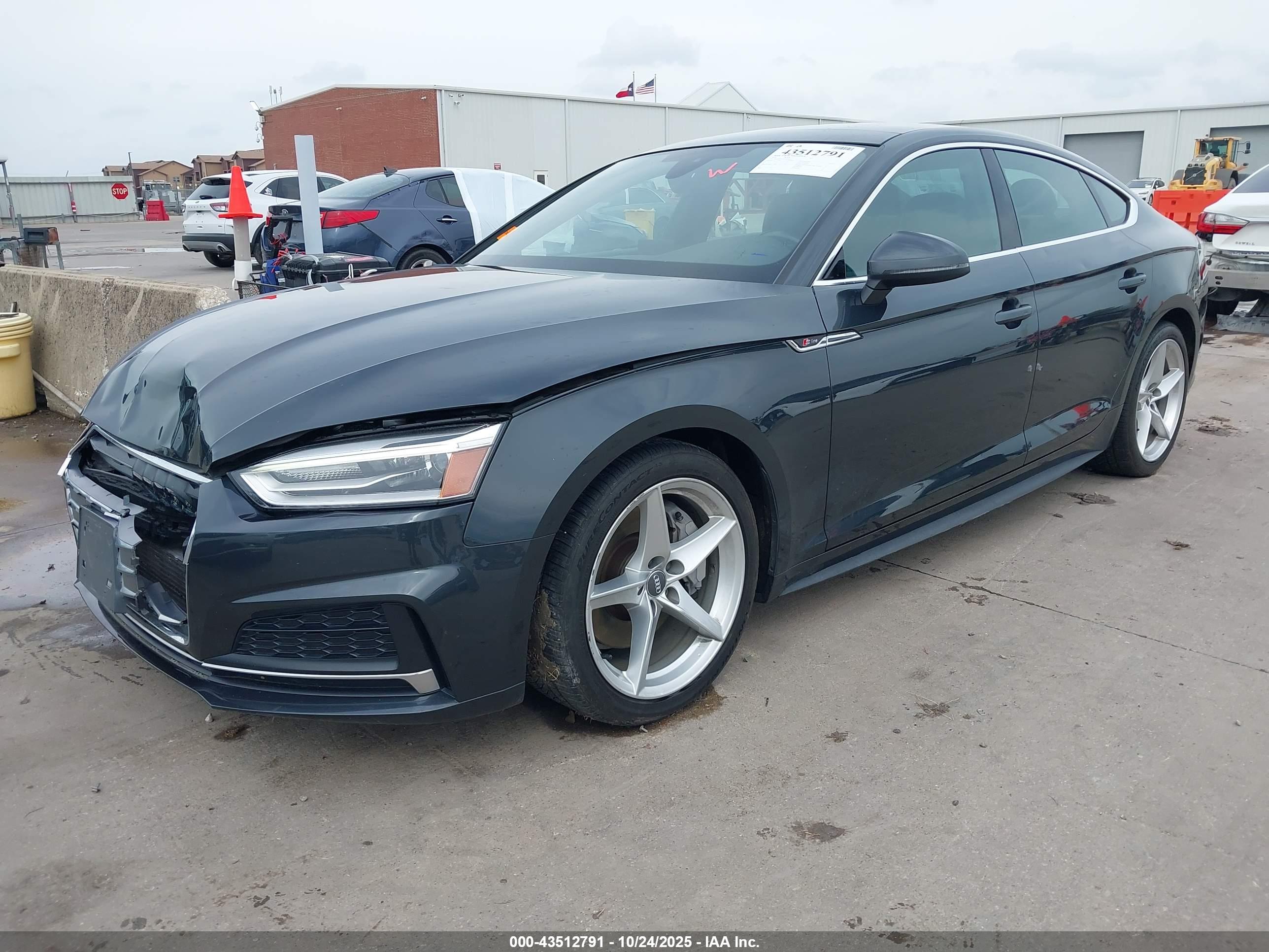 AUDI A5 image 2