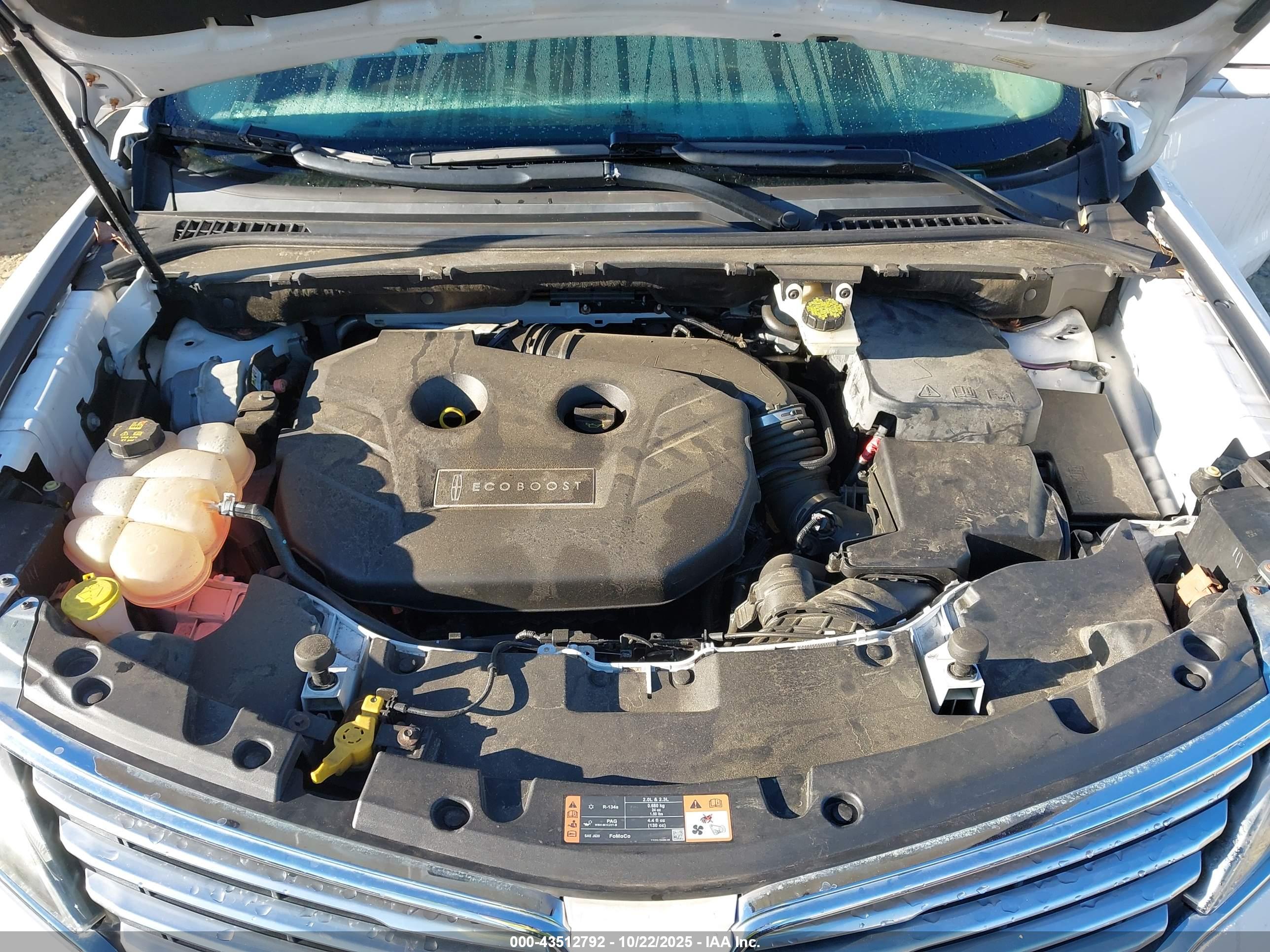 LINCOLN MKC image 10