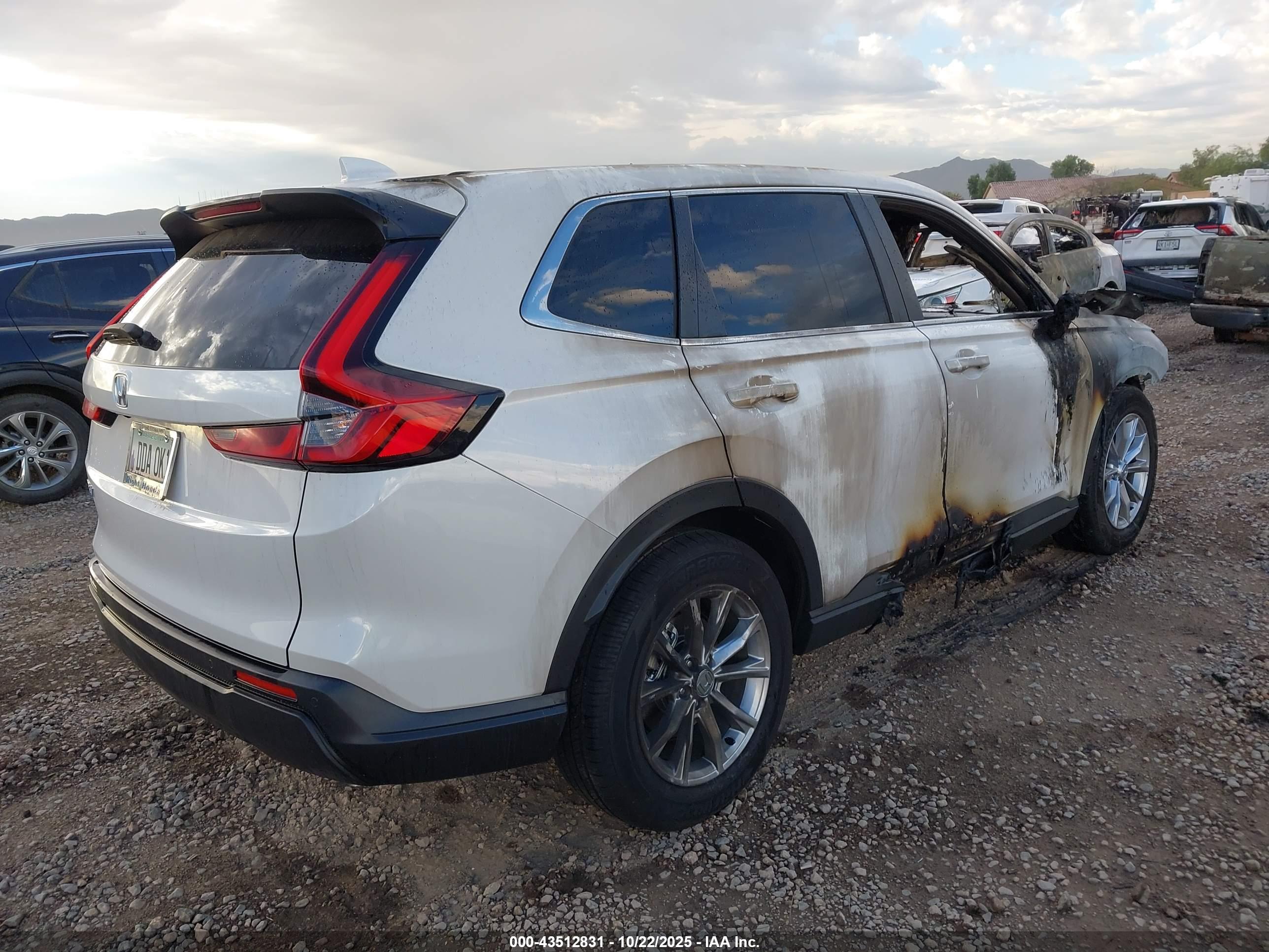 HONDA CR-V image 4
