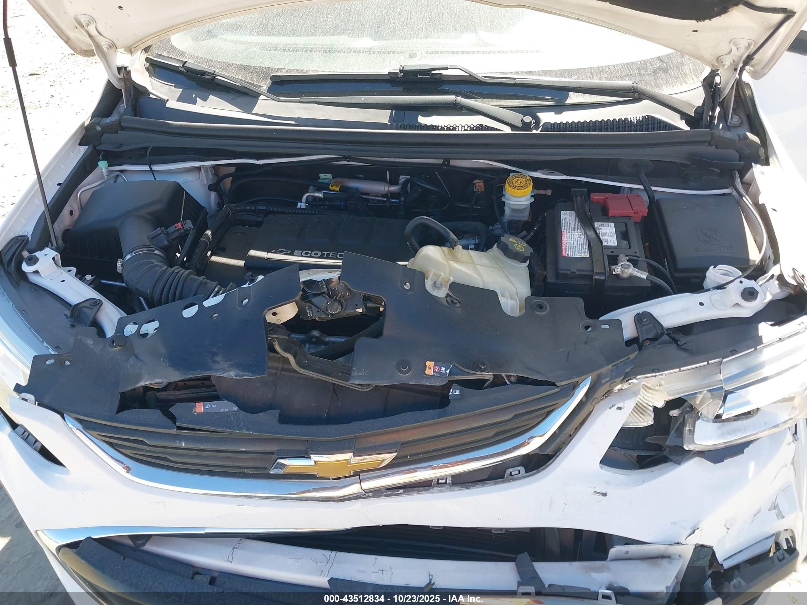 CHEVROLET SONIC image 10
