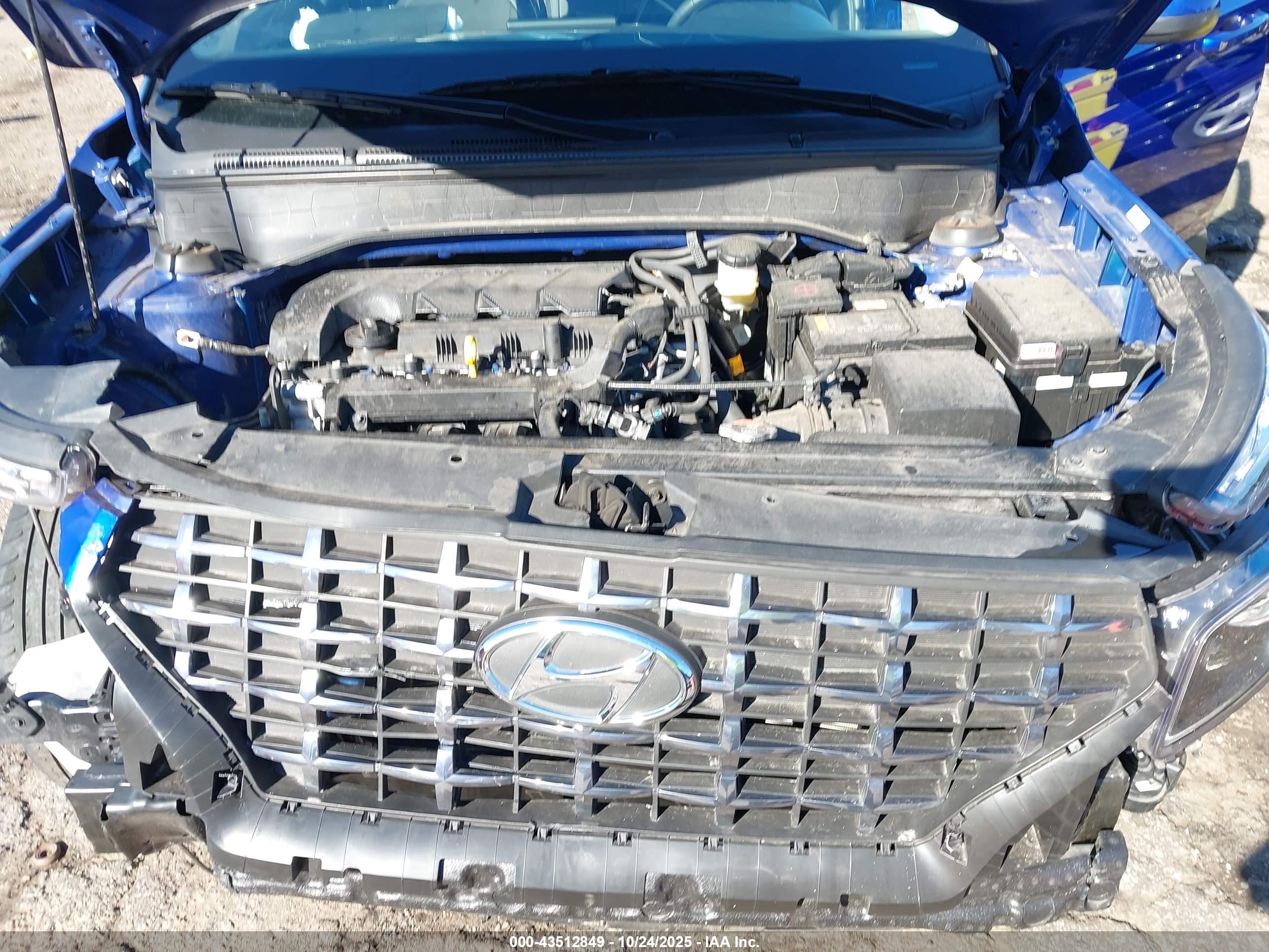 HYUNDAI VENUE image 10