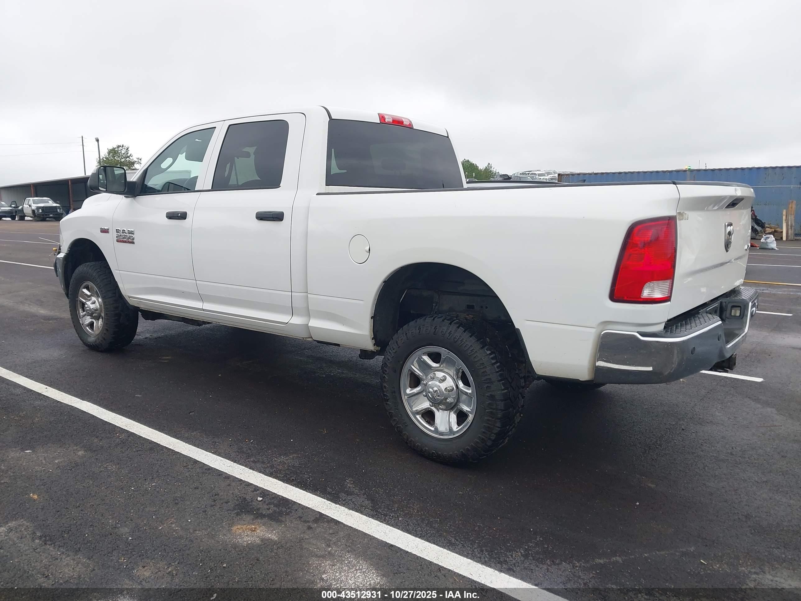 RAM 2500 image 3