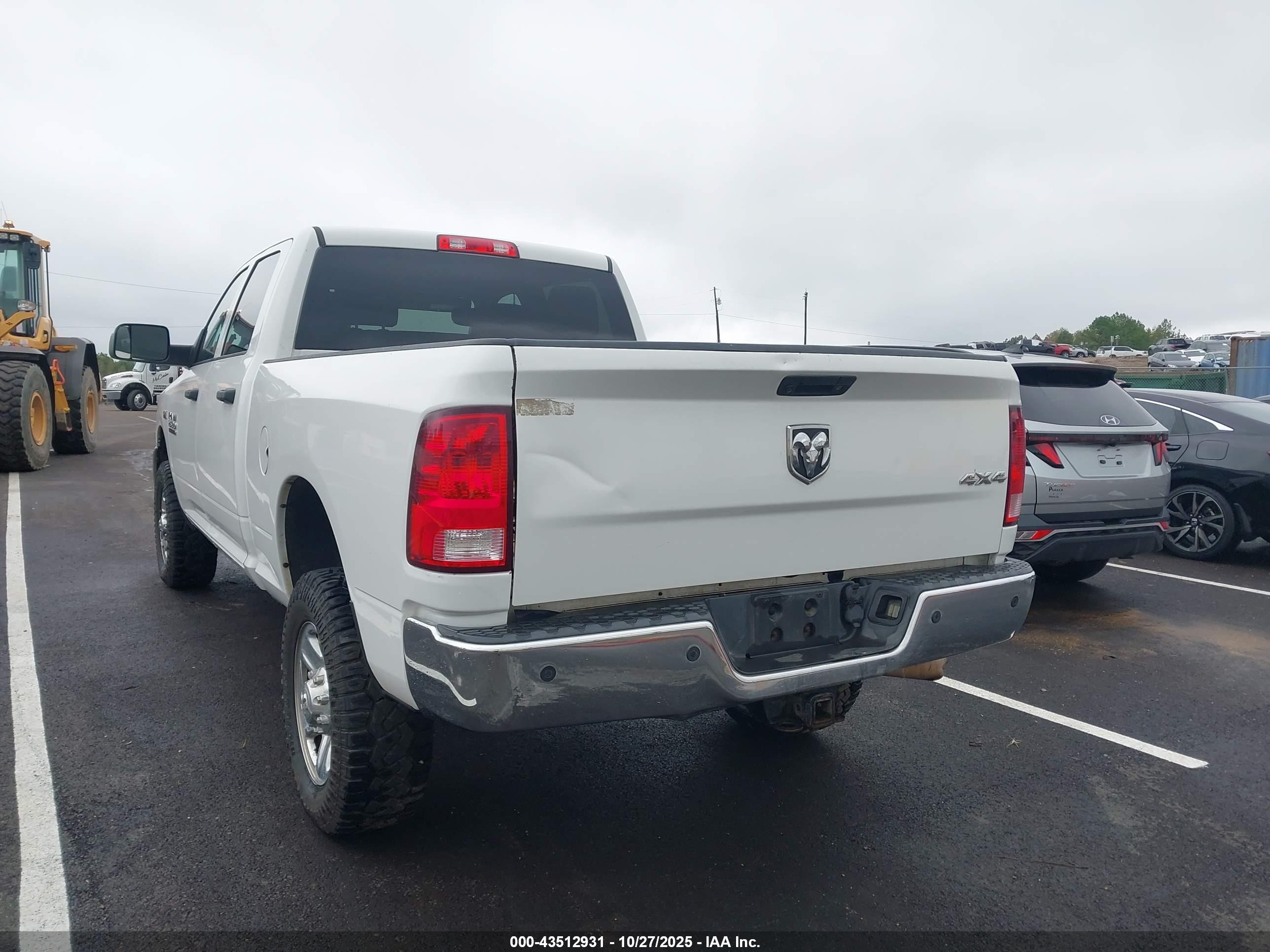 RAM 2500 image 6