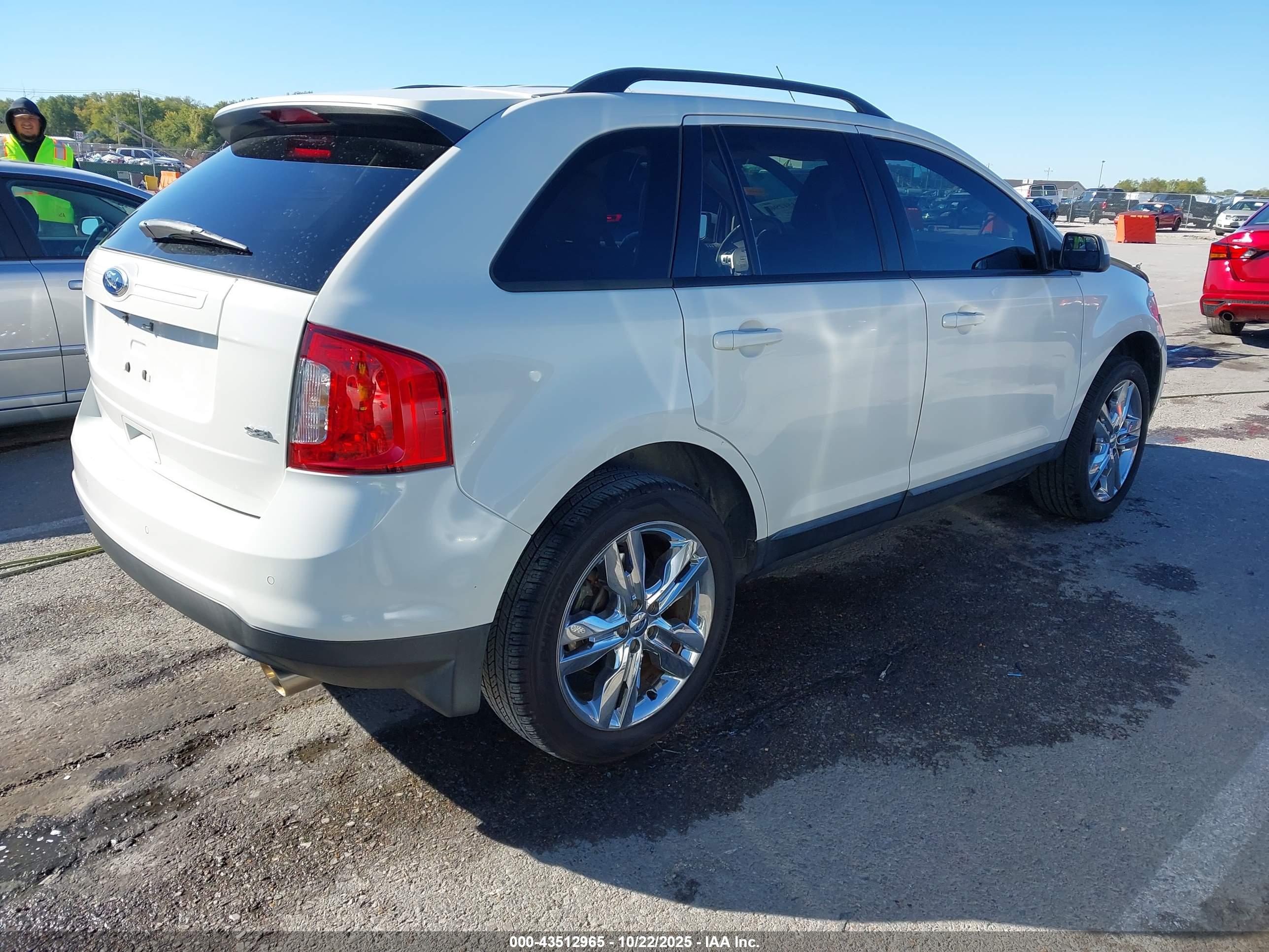 FORD EDGE image 4