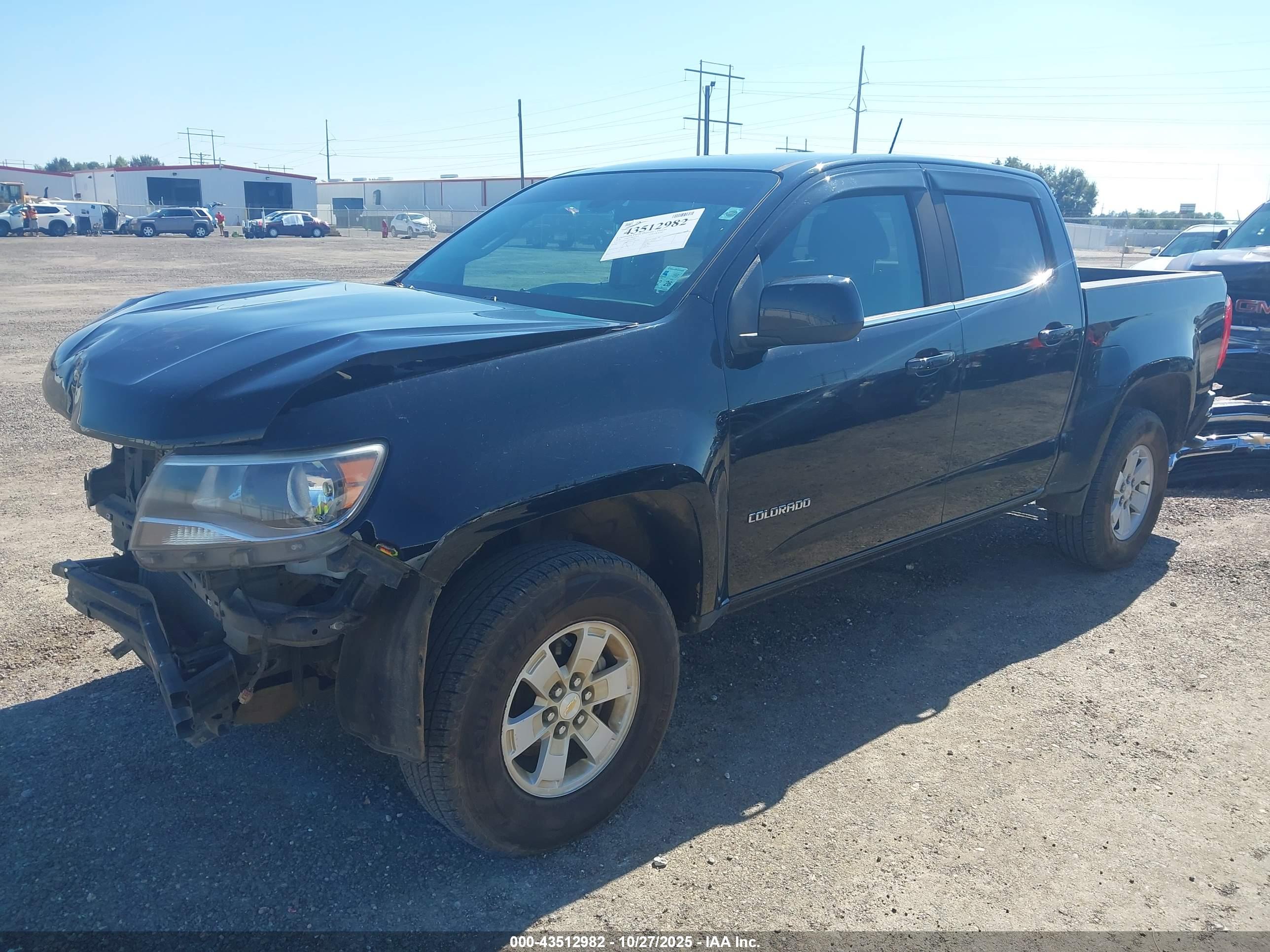 CHEVROLET COLORADO image 2