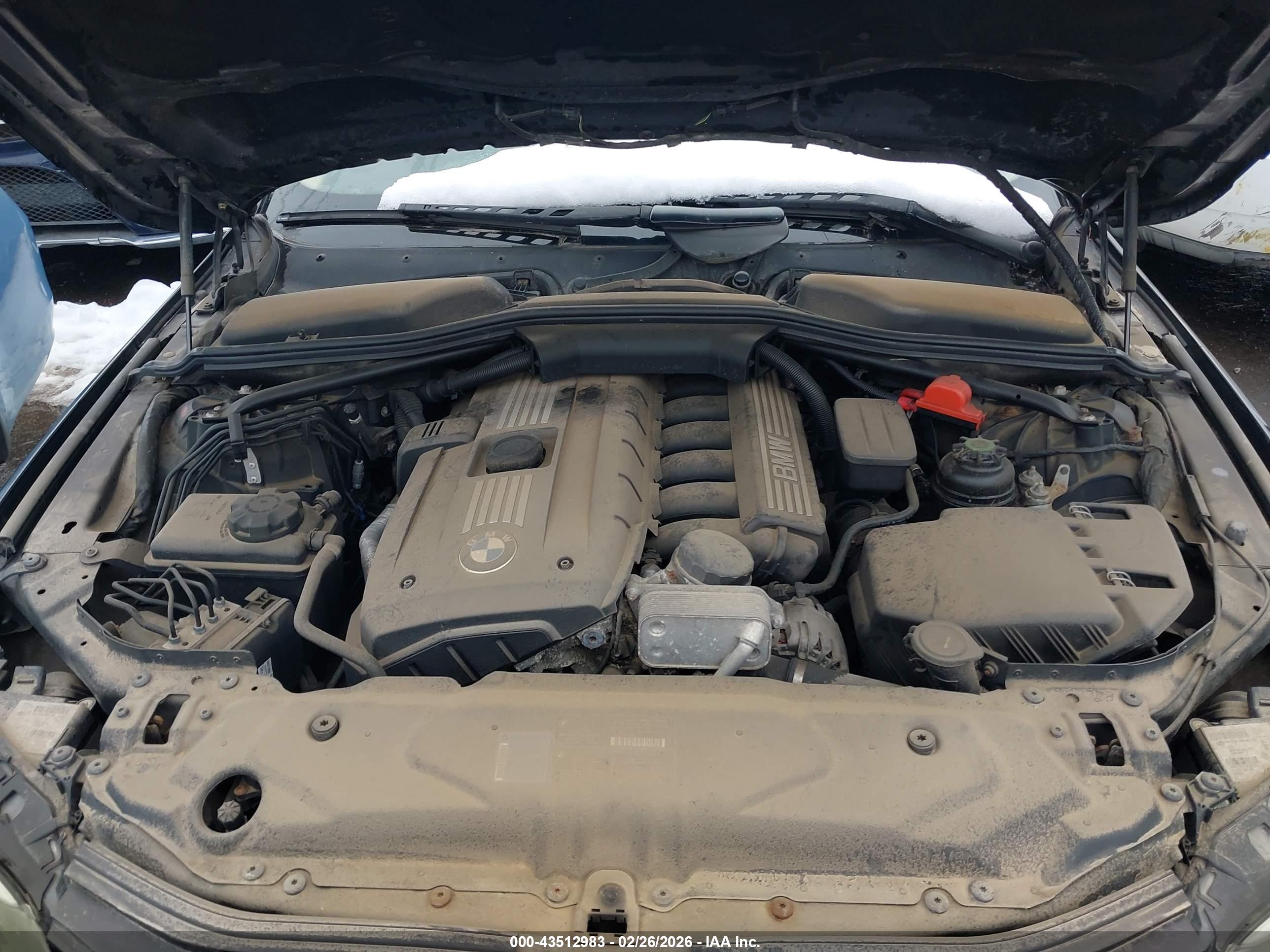 BMW 528I image 10