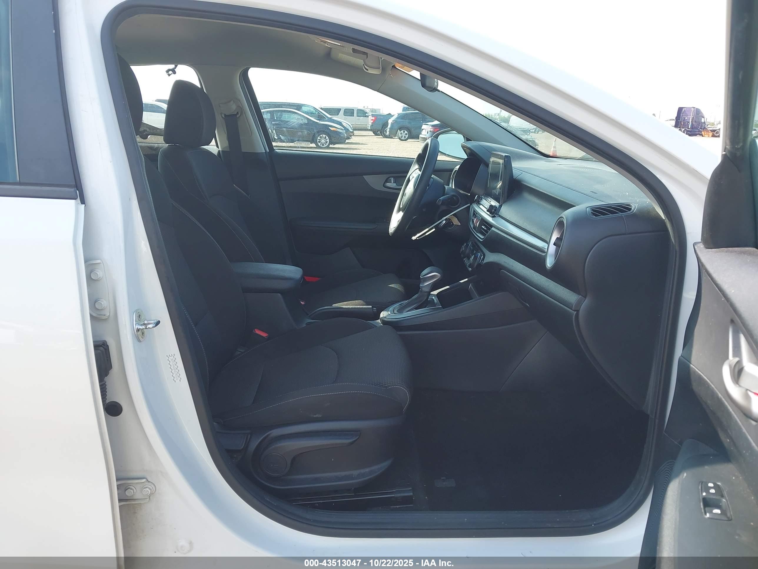 KIA FORTE image 5
