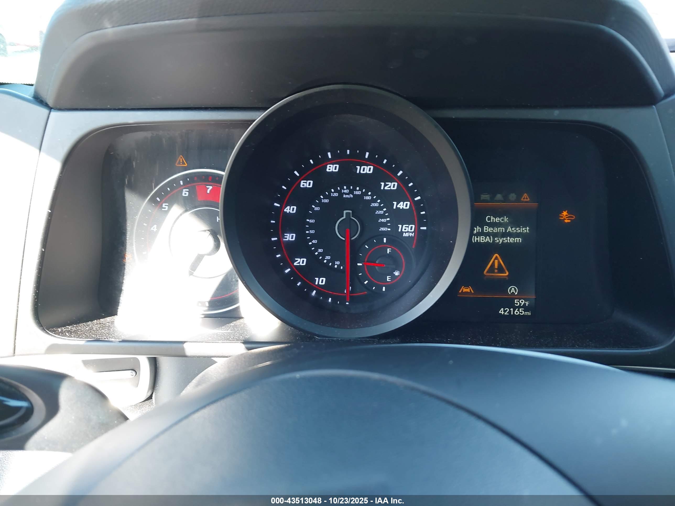 HYUNDAI ELANTRA image 7