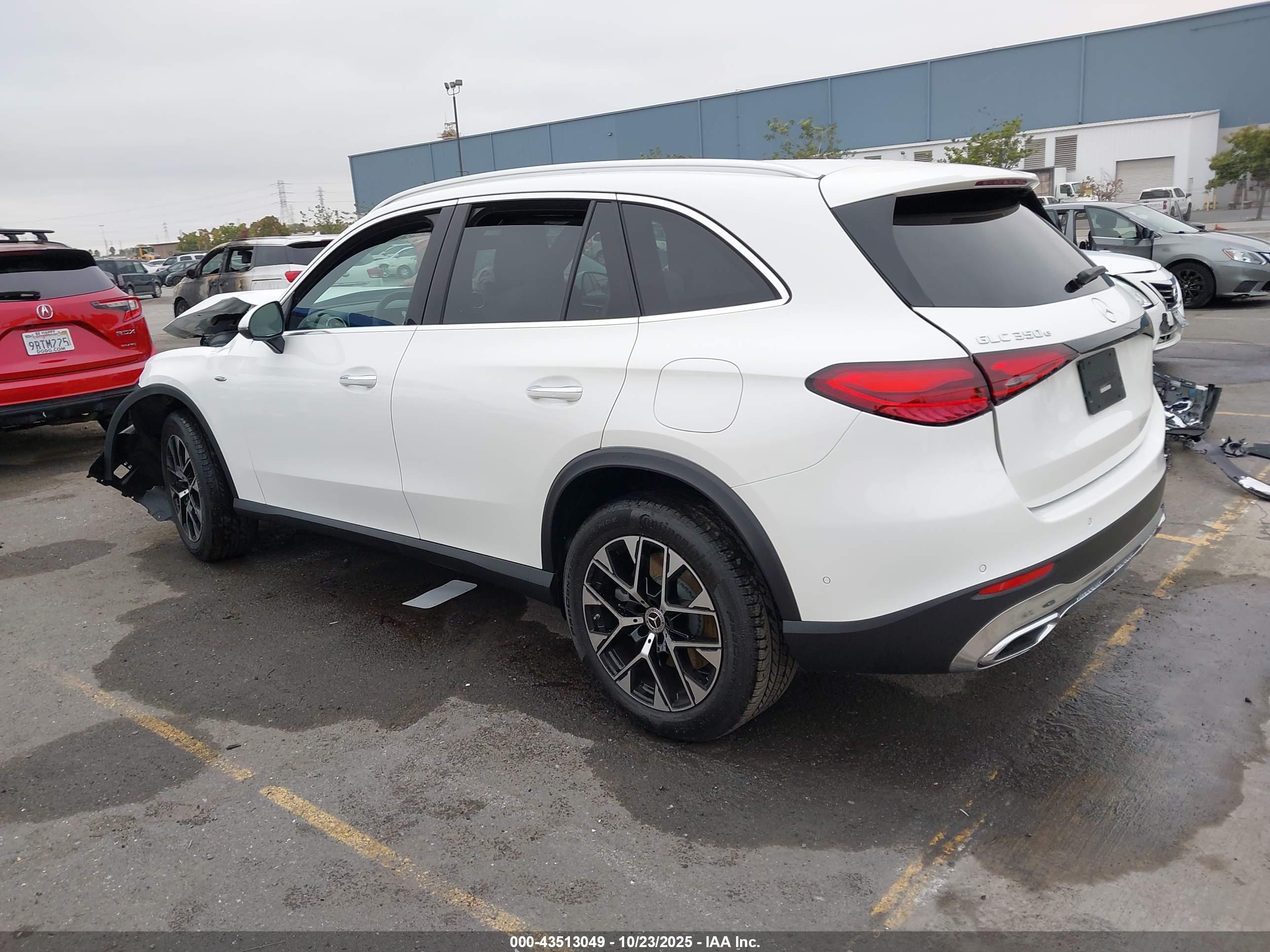 MERCEDES-BENZ GLC image 3
