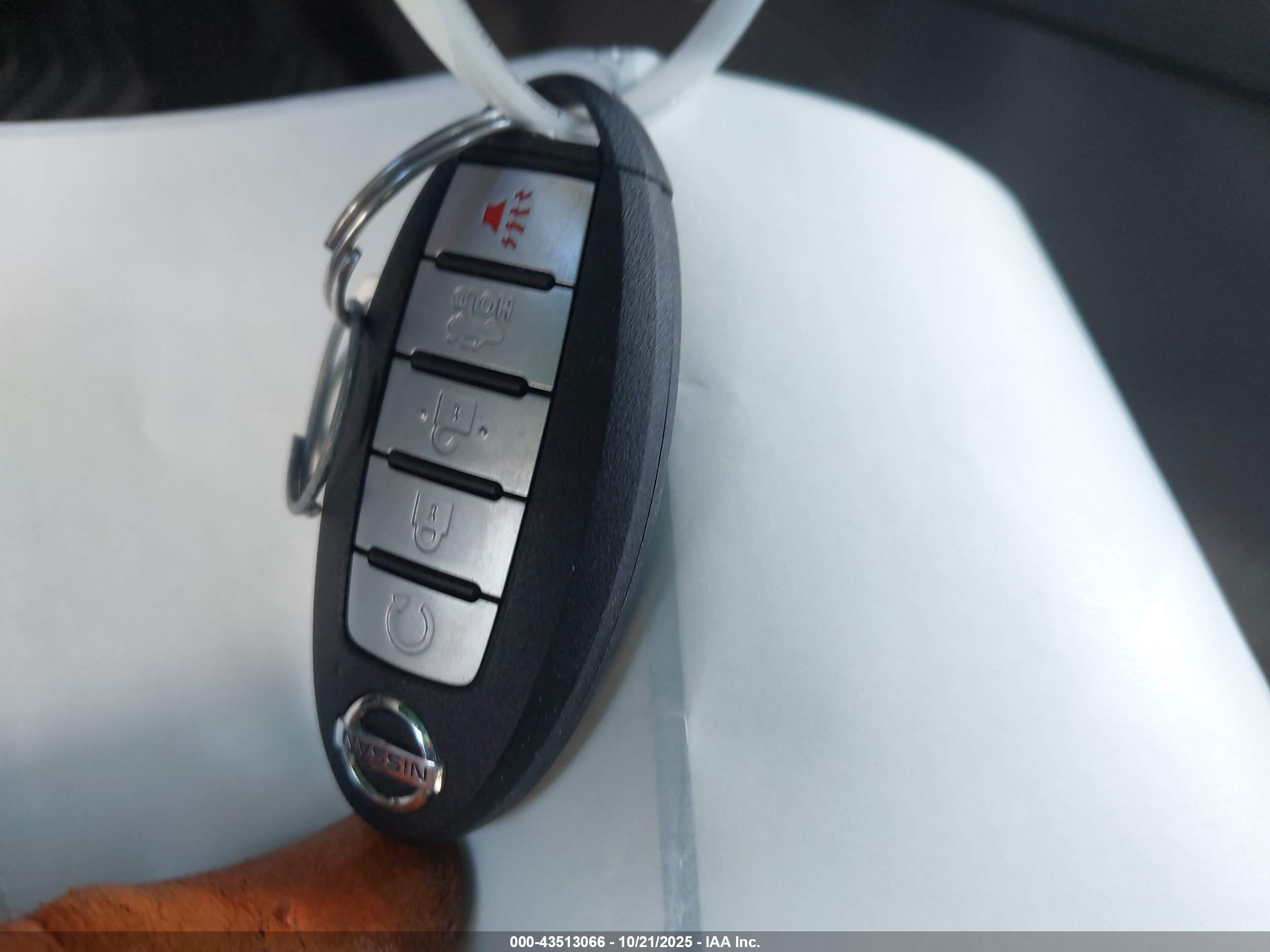 NISSAN SENTRA image 11