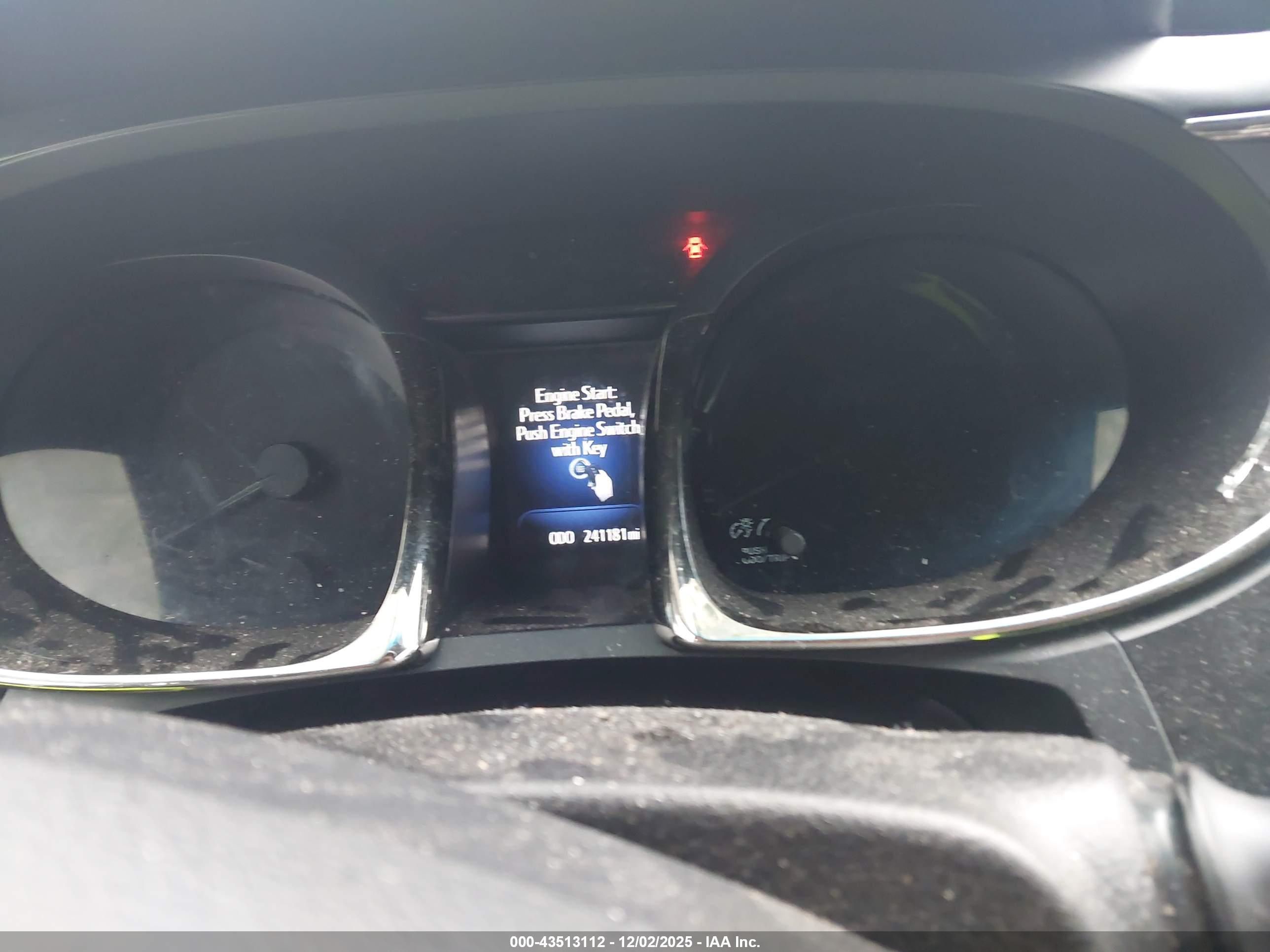 TOYOTA AVALON image 7
