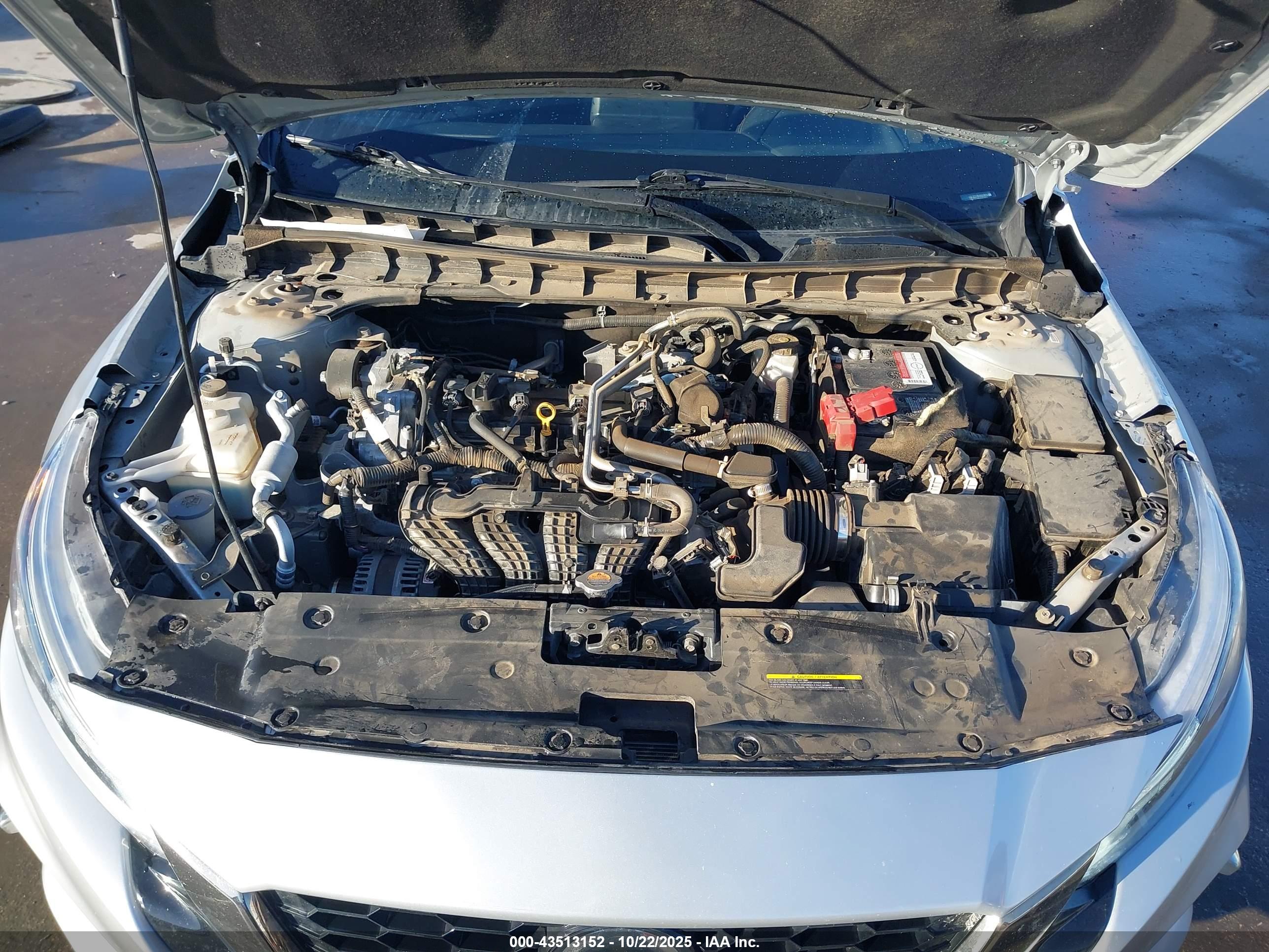 NISSAN ALTIMA image 10
