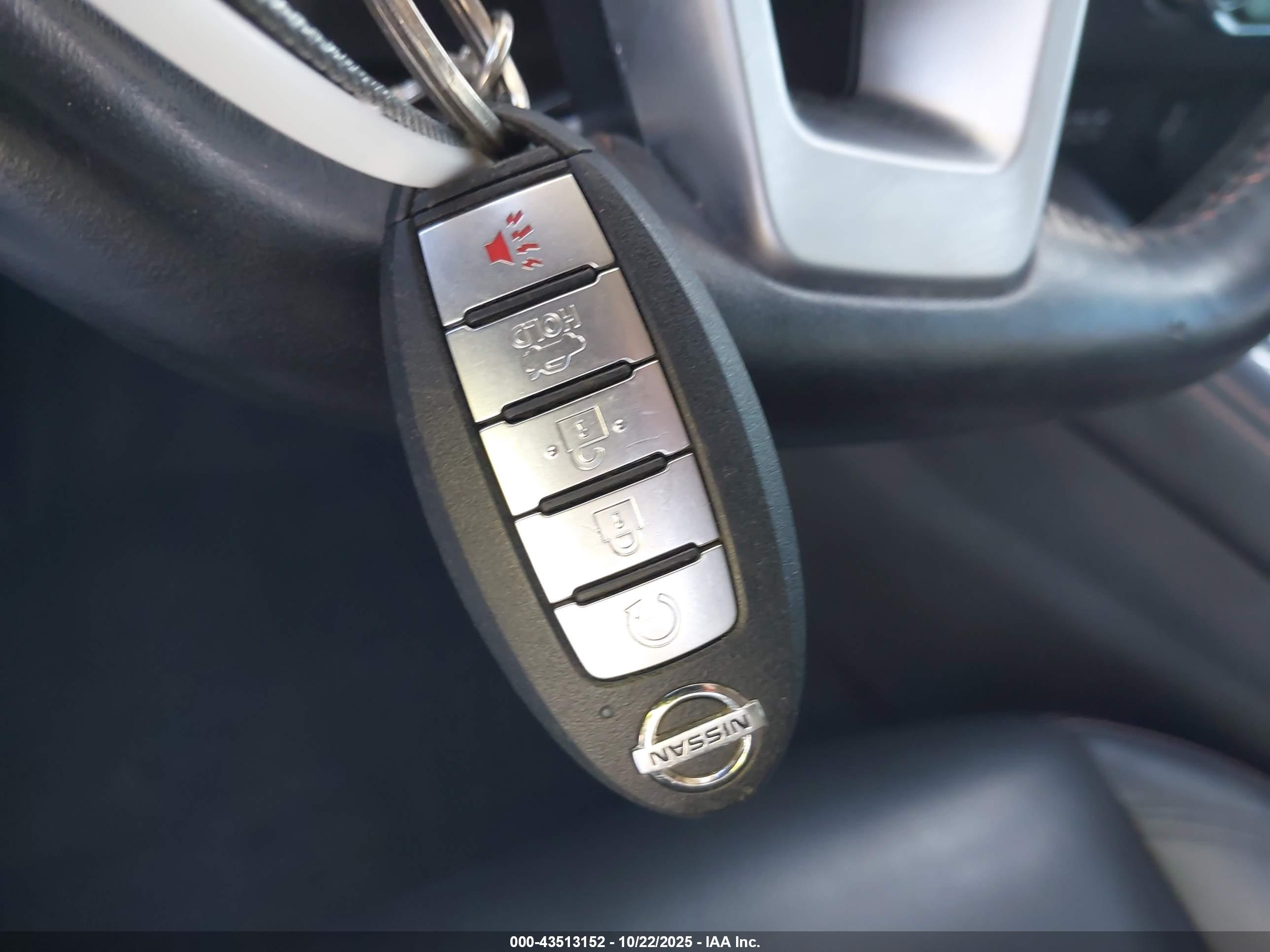 NISSAN ALTIMA image 11