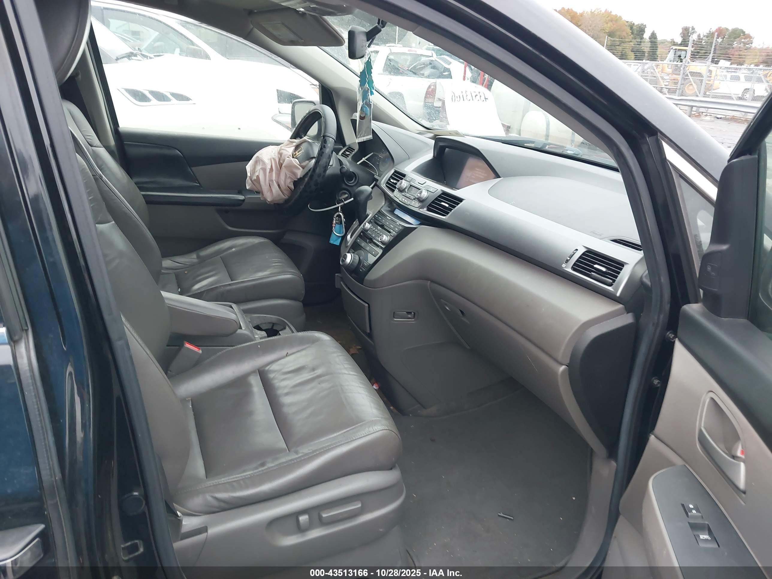 HONDA ODYSSEY image 5