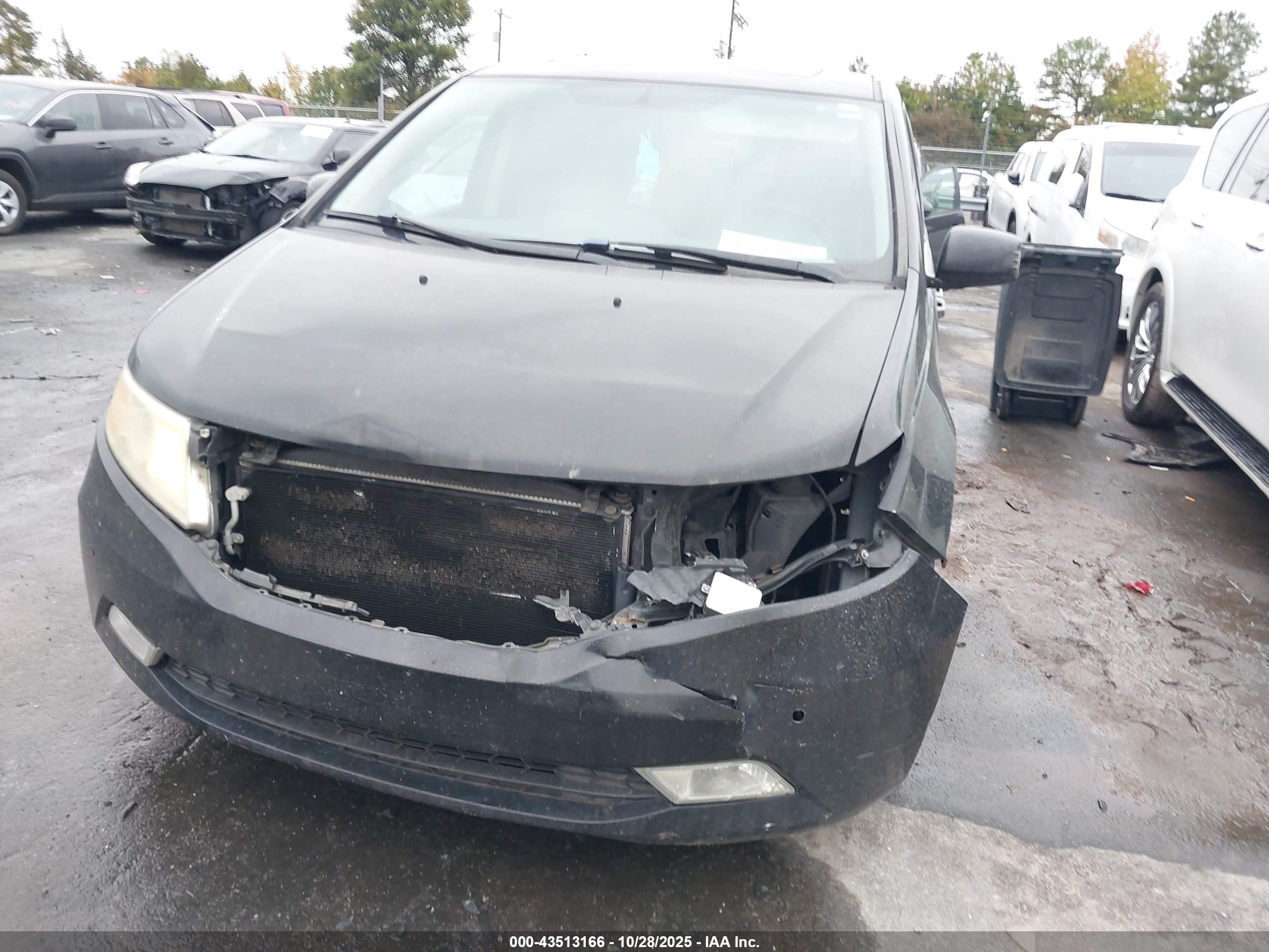 HONDA ODYSSEY image 6