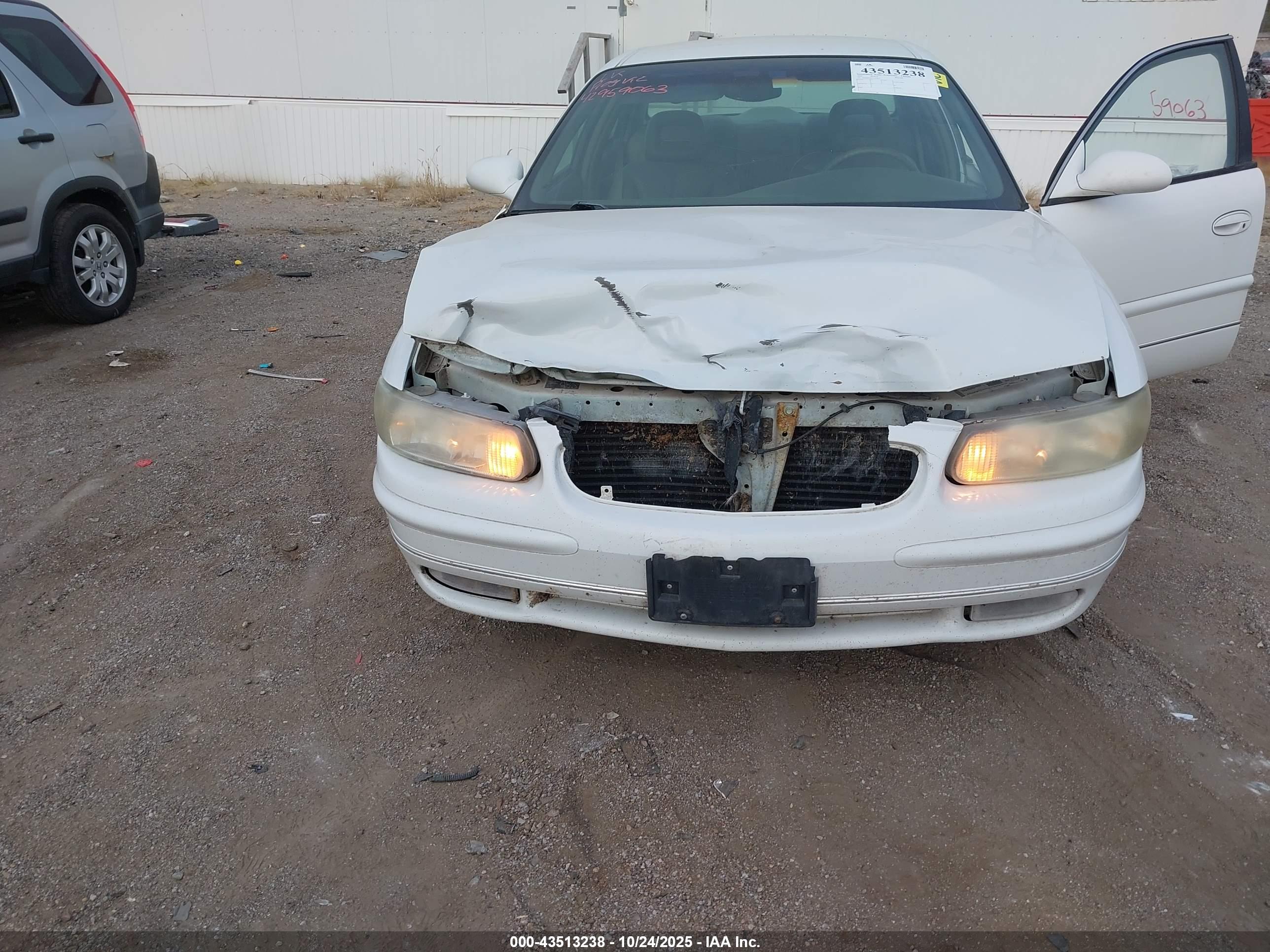 BUICK REGAL image 6