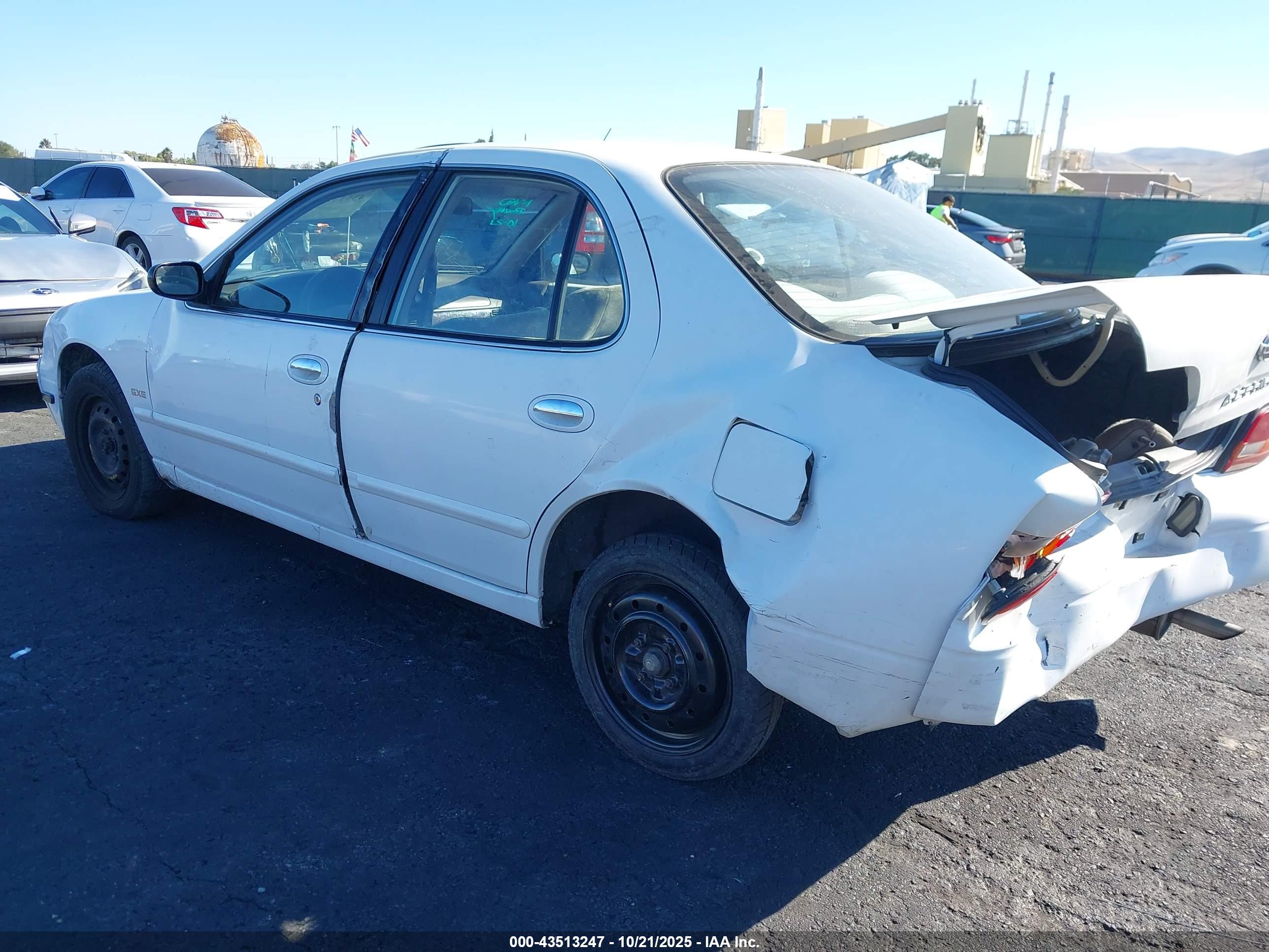 NISSAN ALTIMA image 3