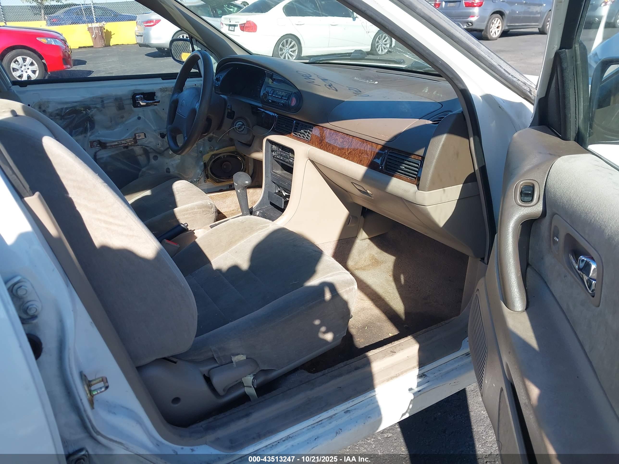NISSAN ALTIMA image 5