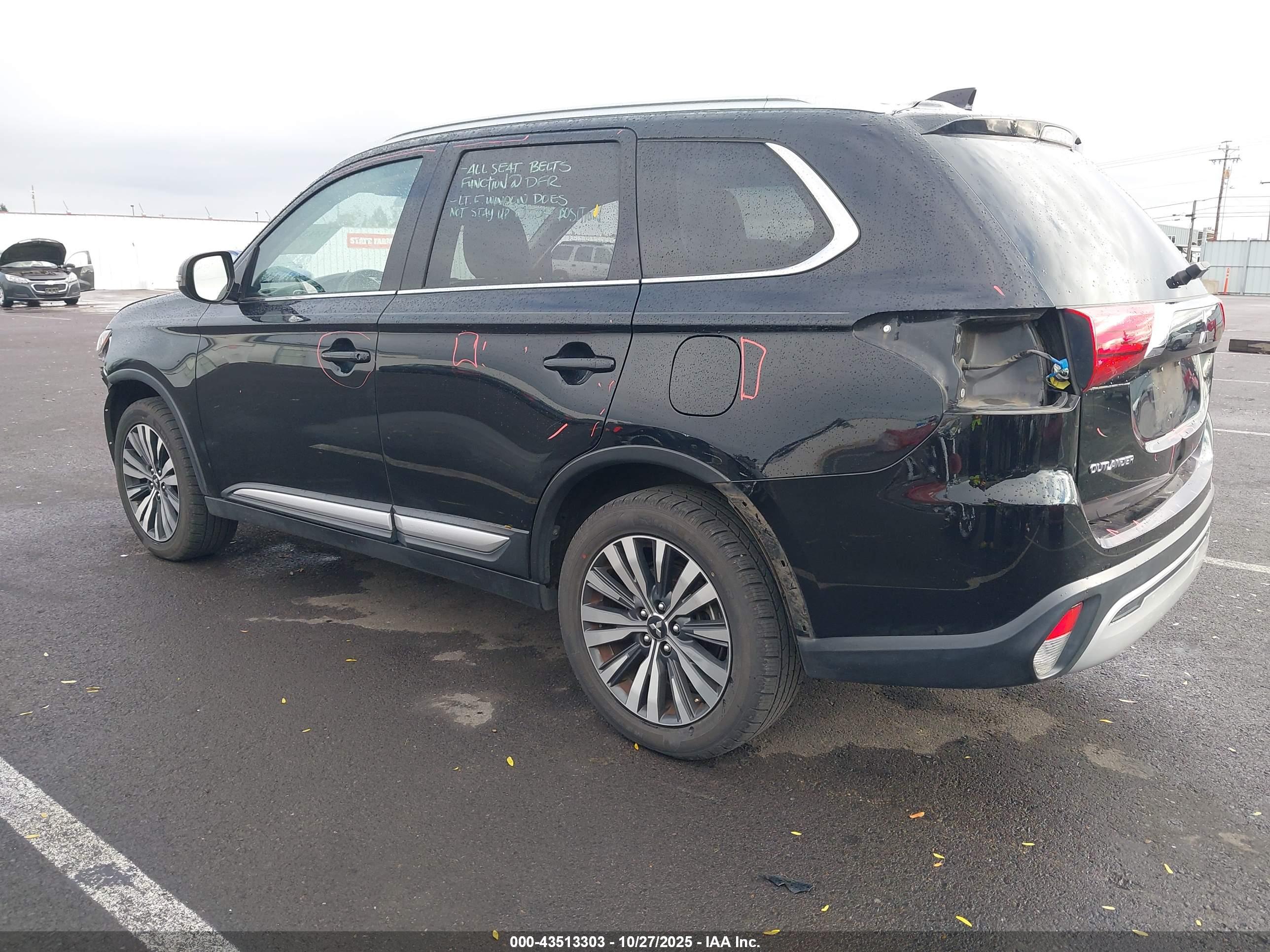 MITSUBISHI OUTLANDER image 3