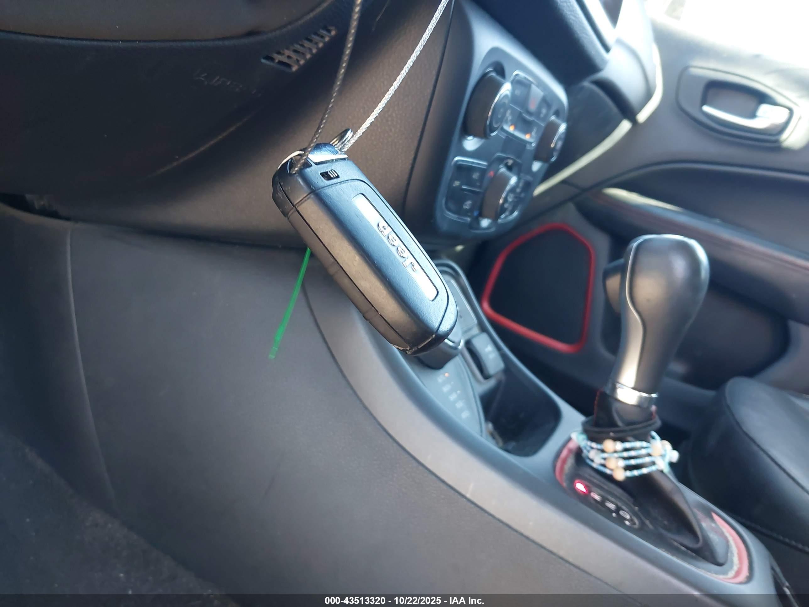 JEEP COMPASS image 11