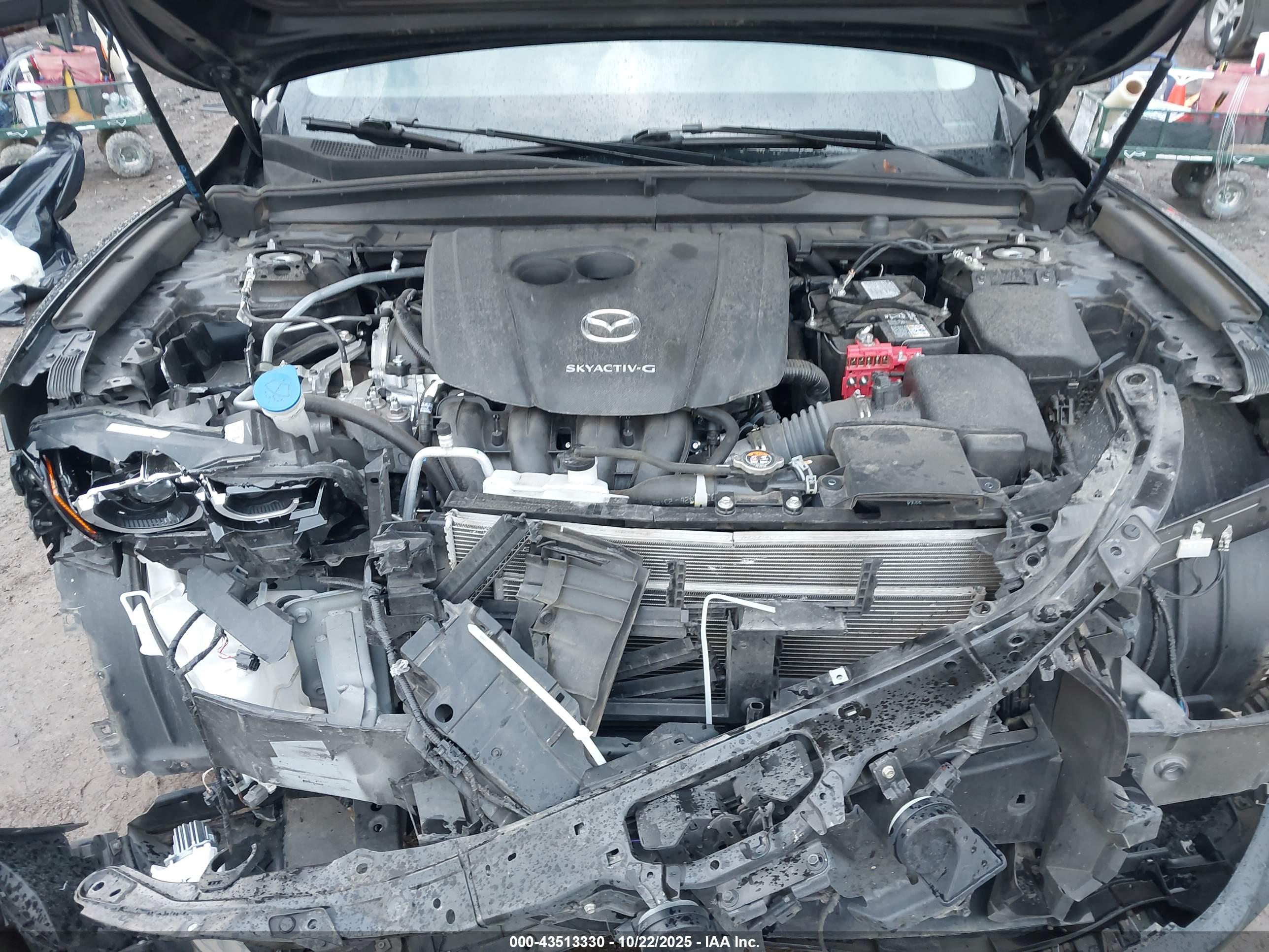 MAZDA CX-50 image 10