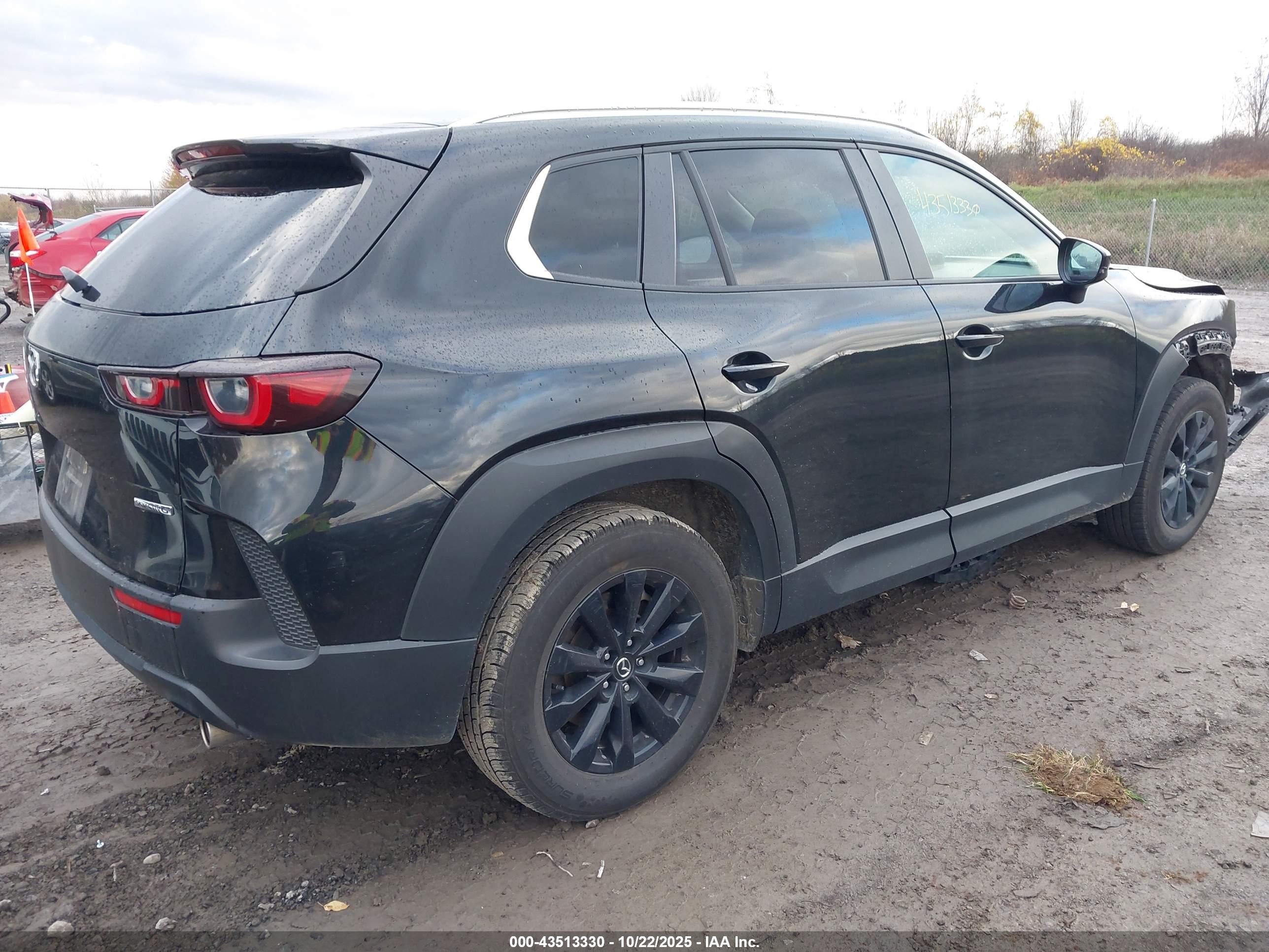 MAZDA CX-50 image 4