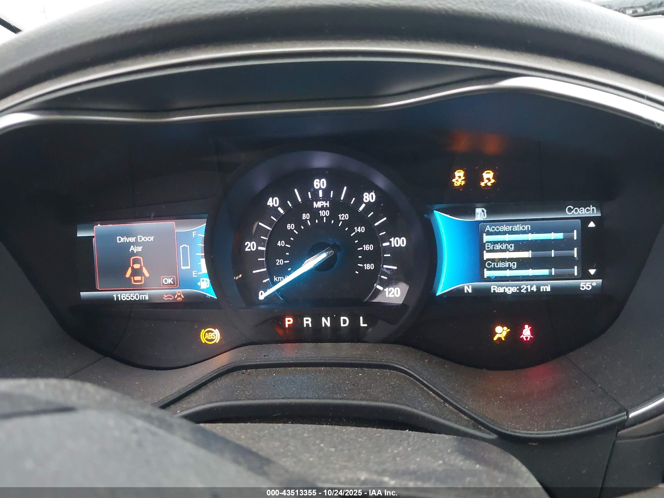 FORD FUSION image 7