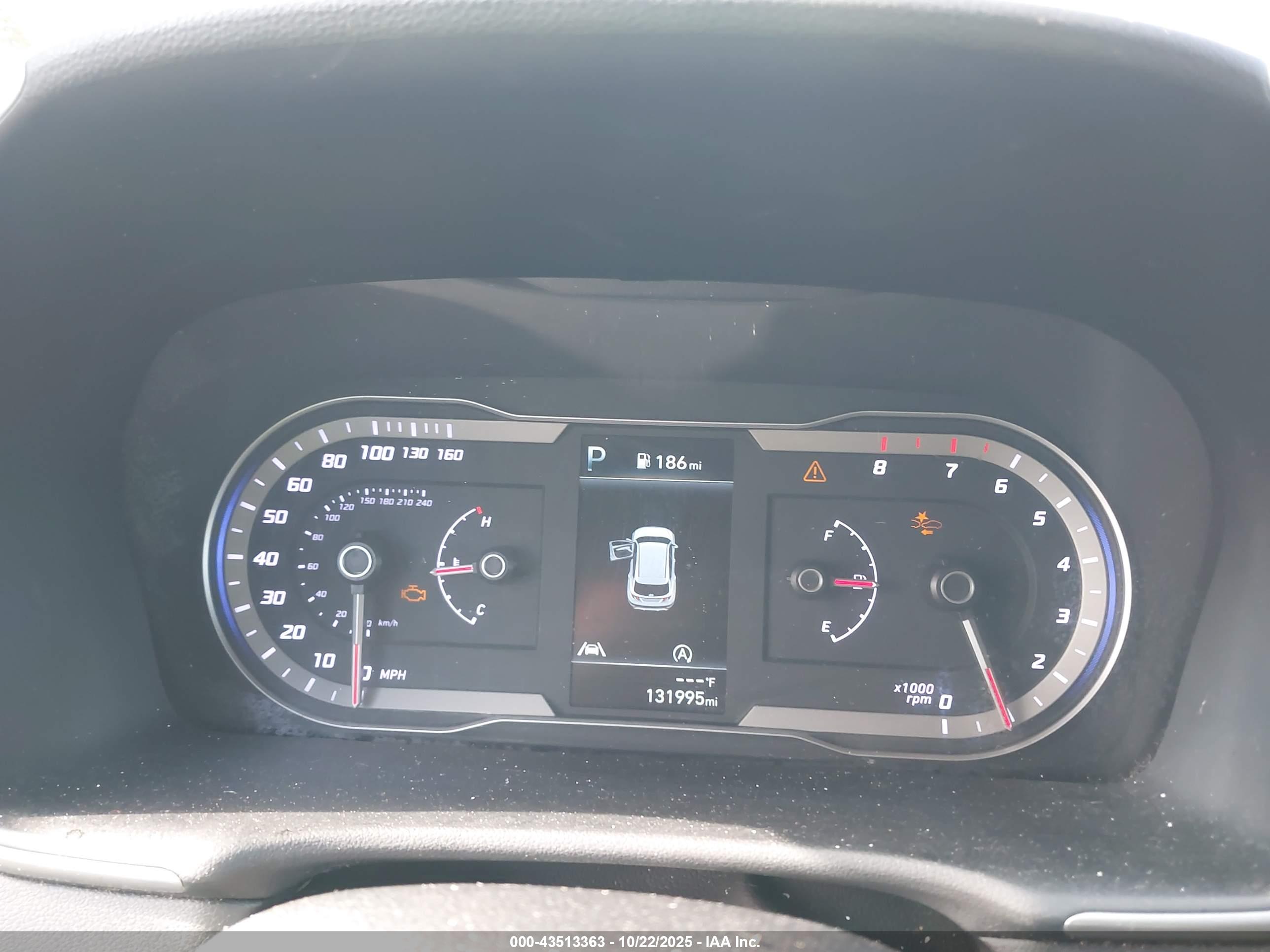 HYUNDAI TUCSON image 7