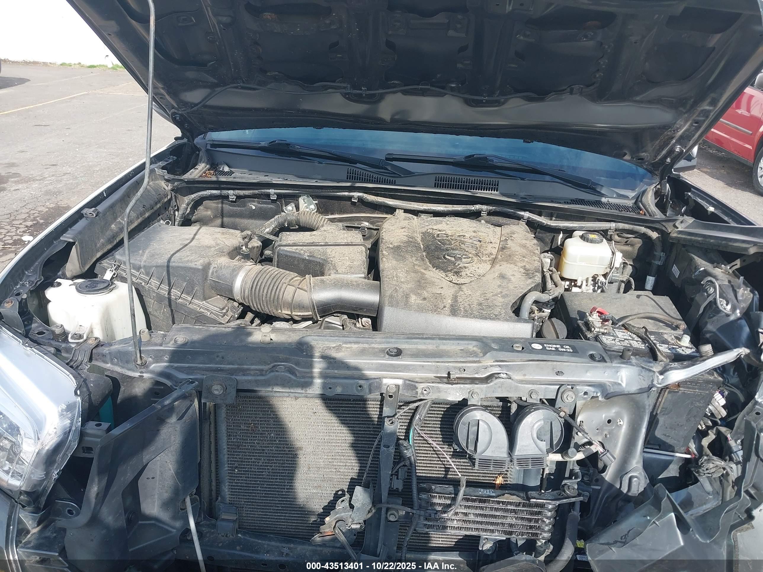 TOYOTA TACOMA image 10