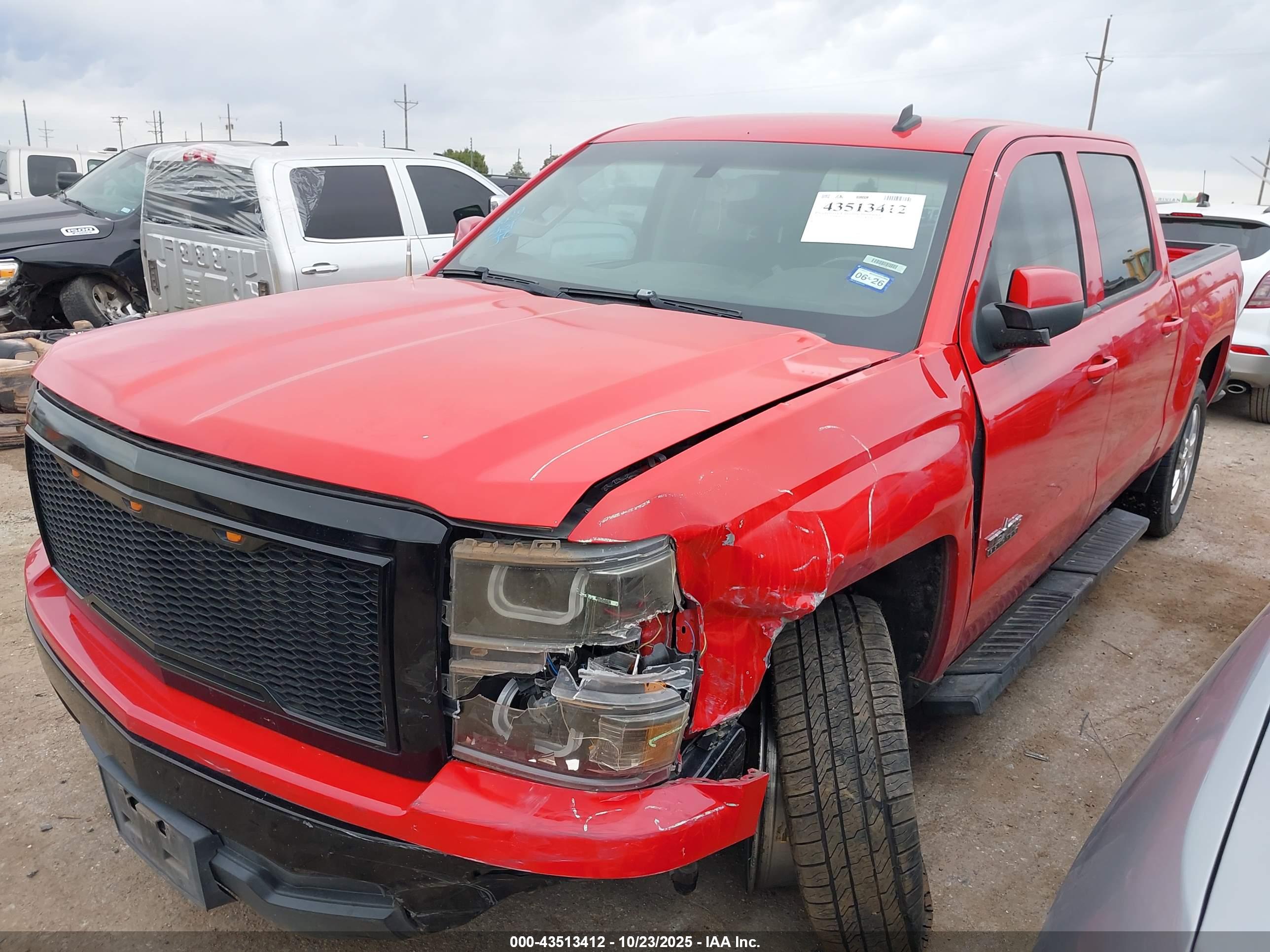 CHEVROLET SILVERADO image 2