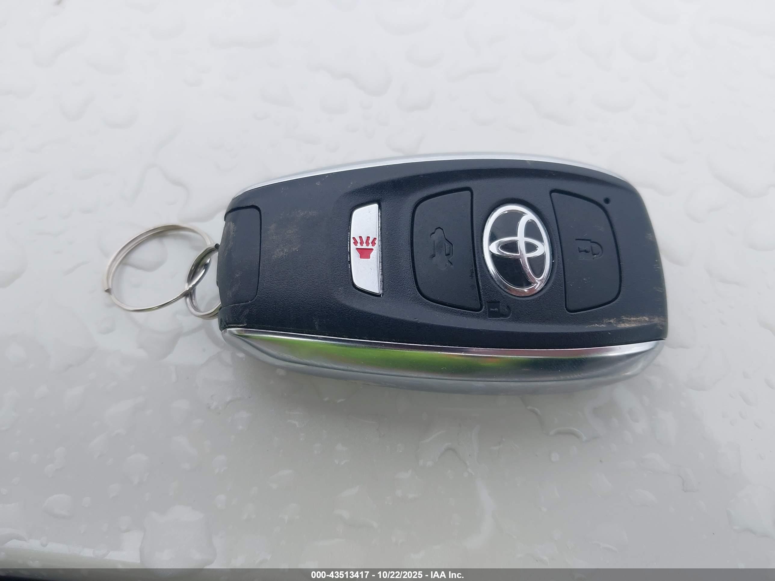 TOYOTA GR86 image 11