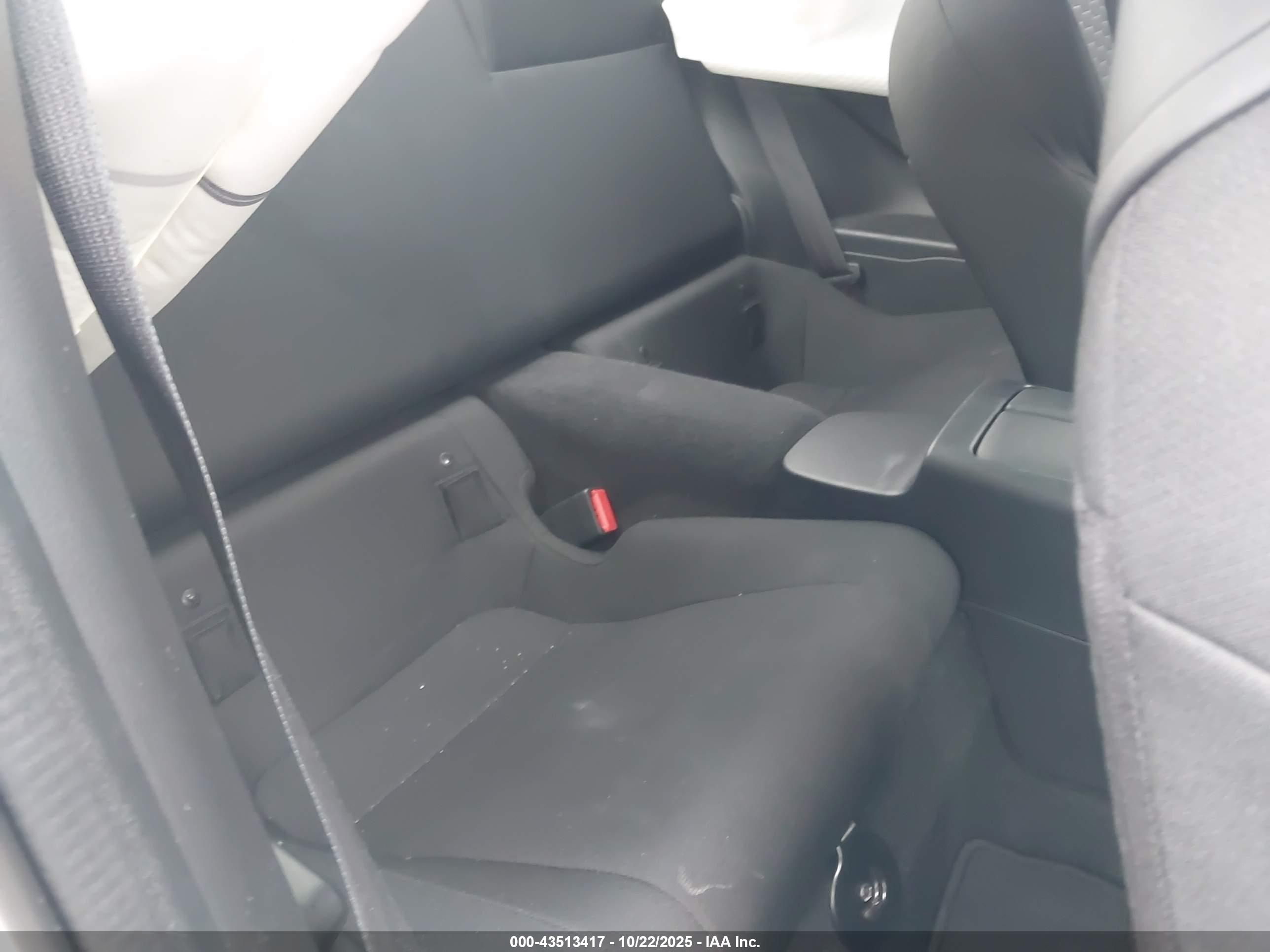 TOYOTA GR86 image 8