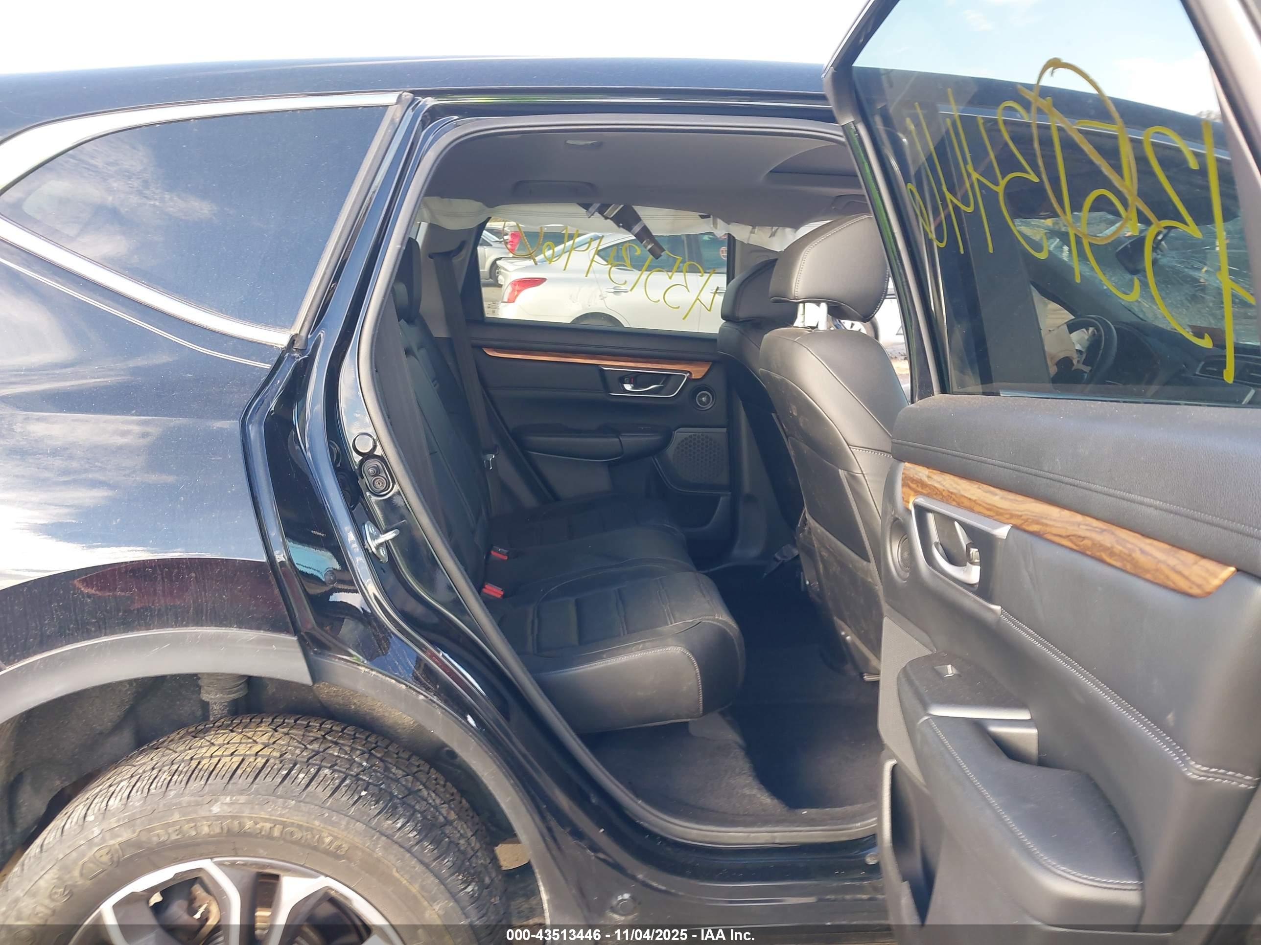 HONDA CR-V image 8