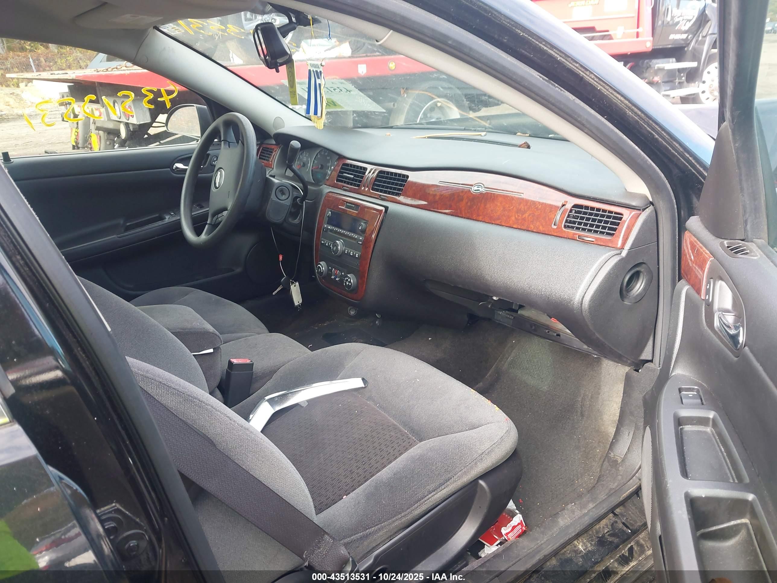 CHEVROLET IMPALA image 5