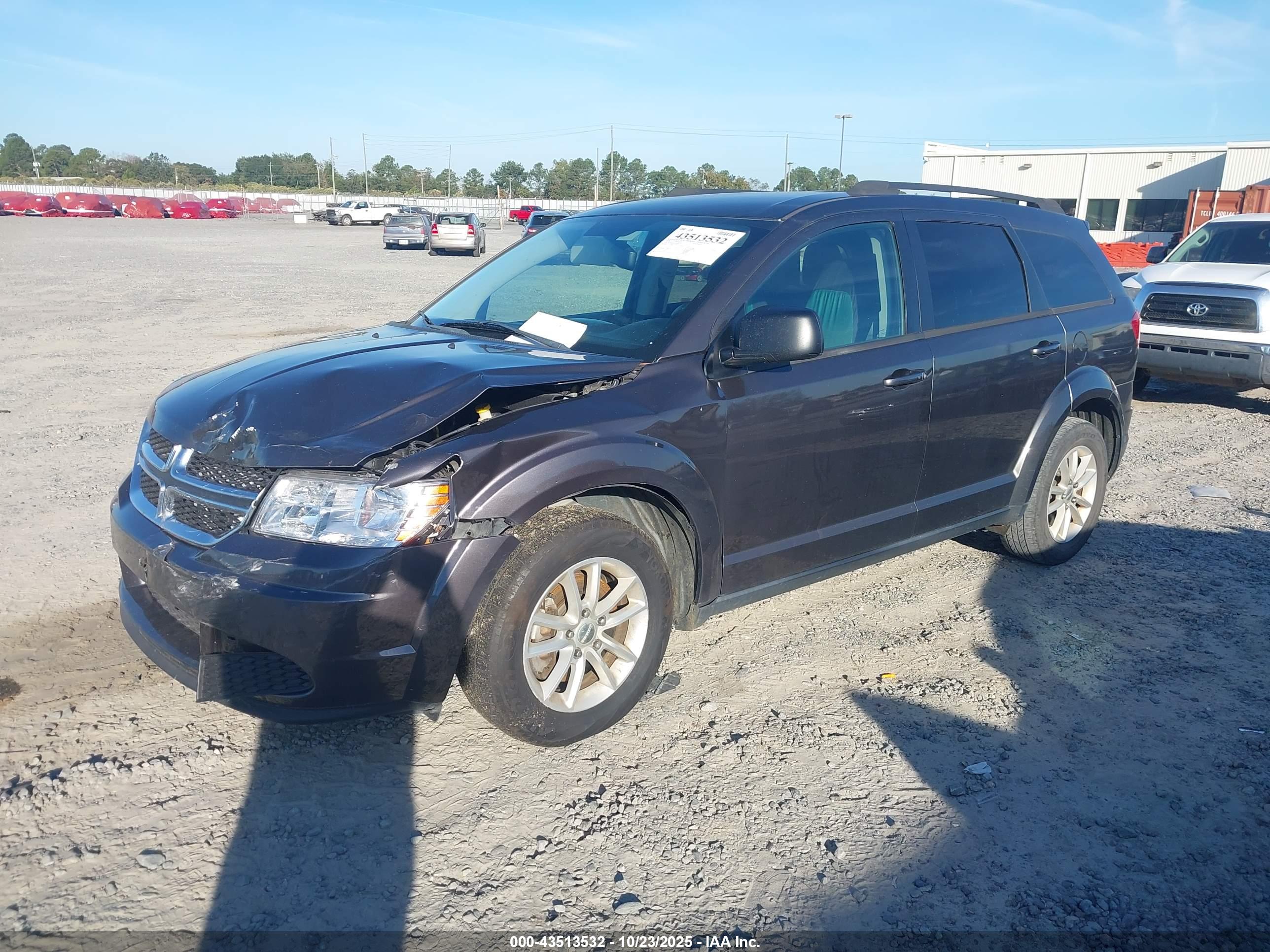 DODGE JOURNEY image 2