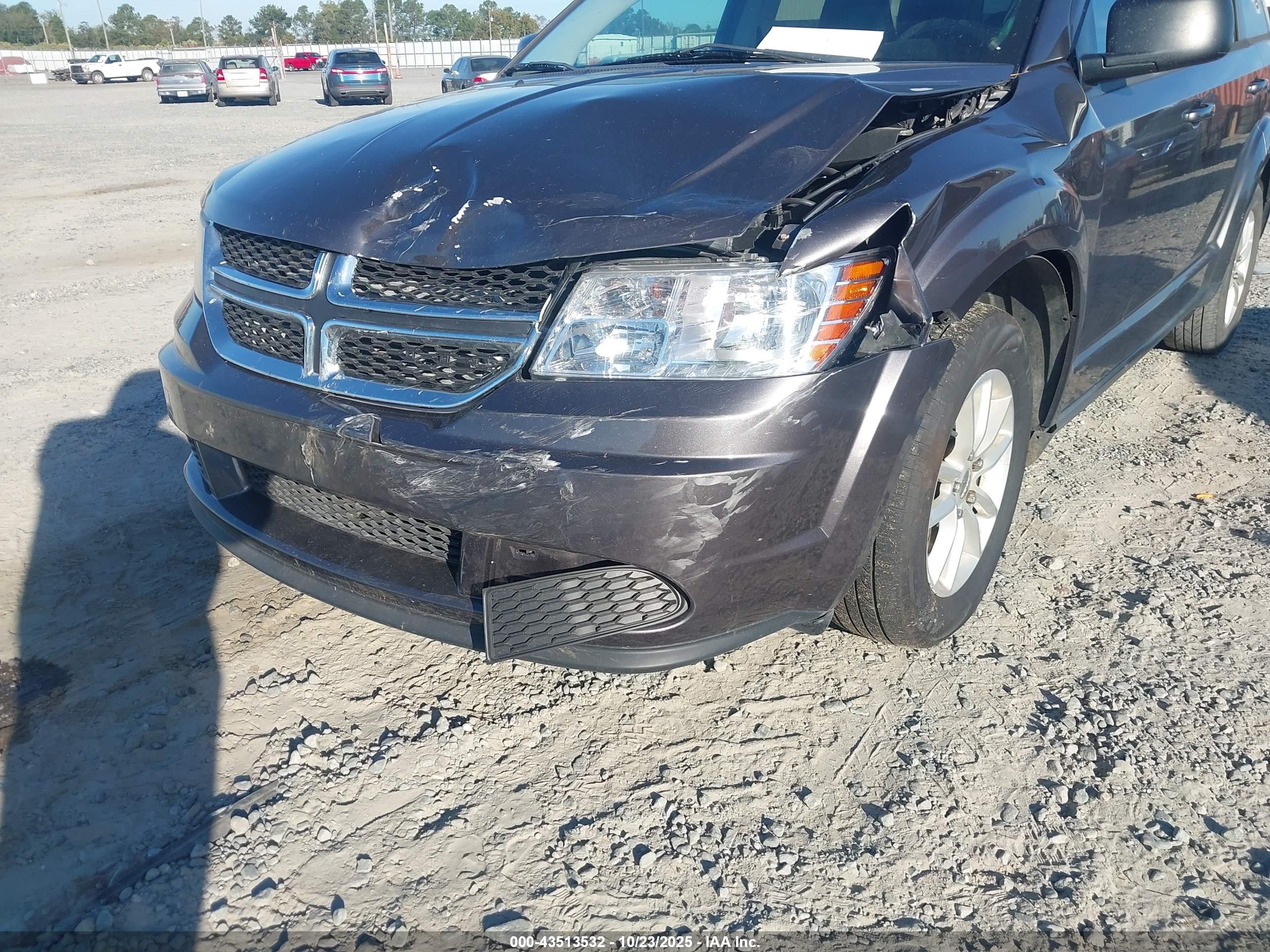 DODGE JOURNEY image 6