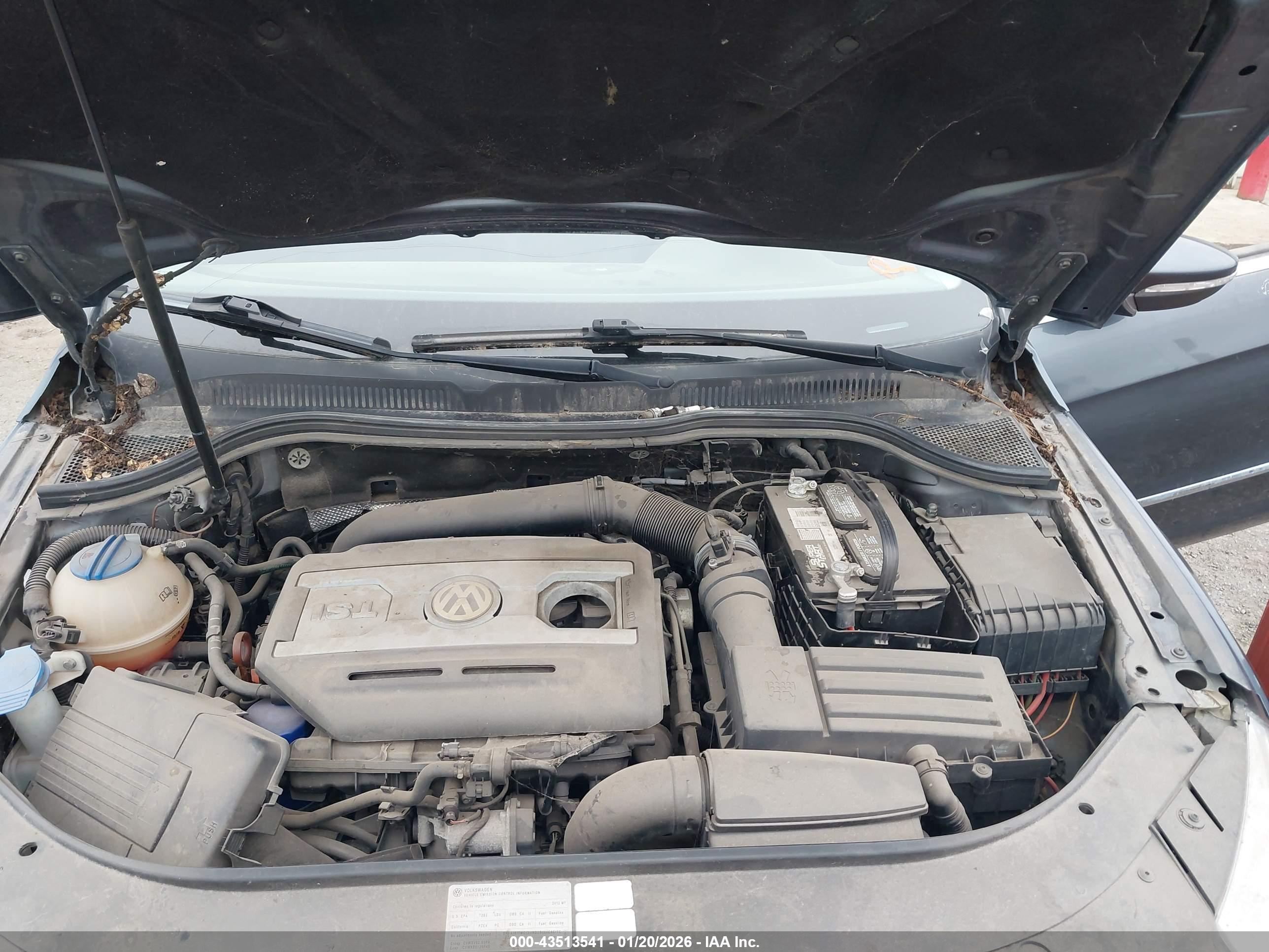 VOLKSWAGEN CC image 10