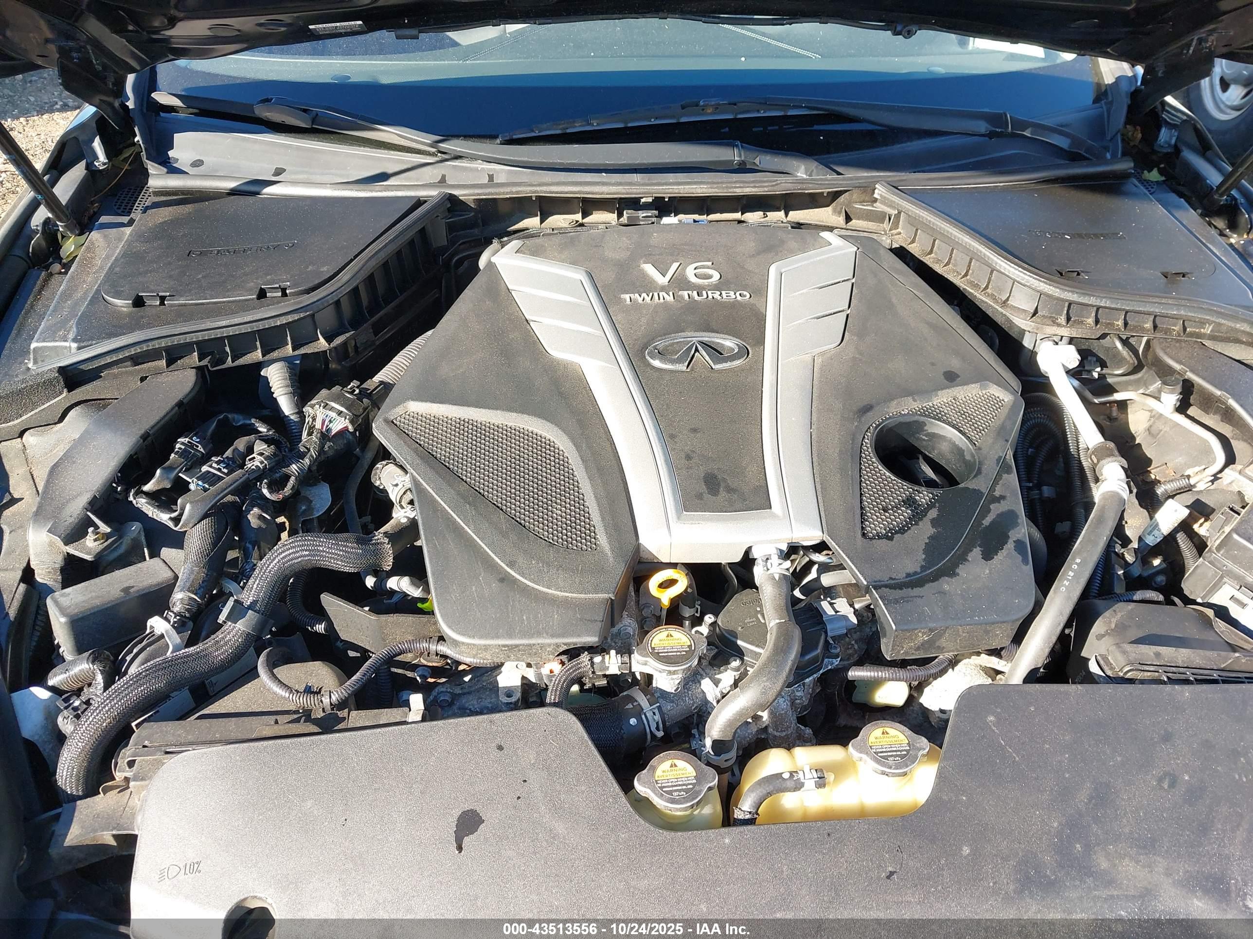 INFINITI Q50 image 10