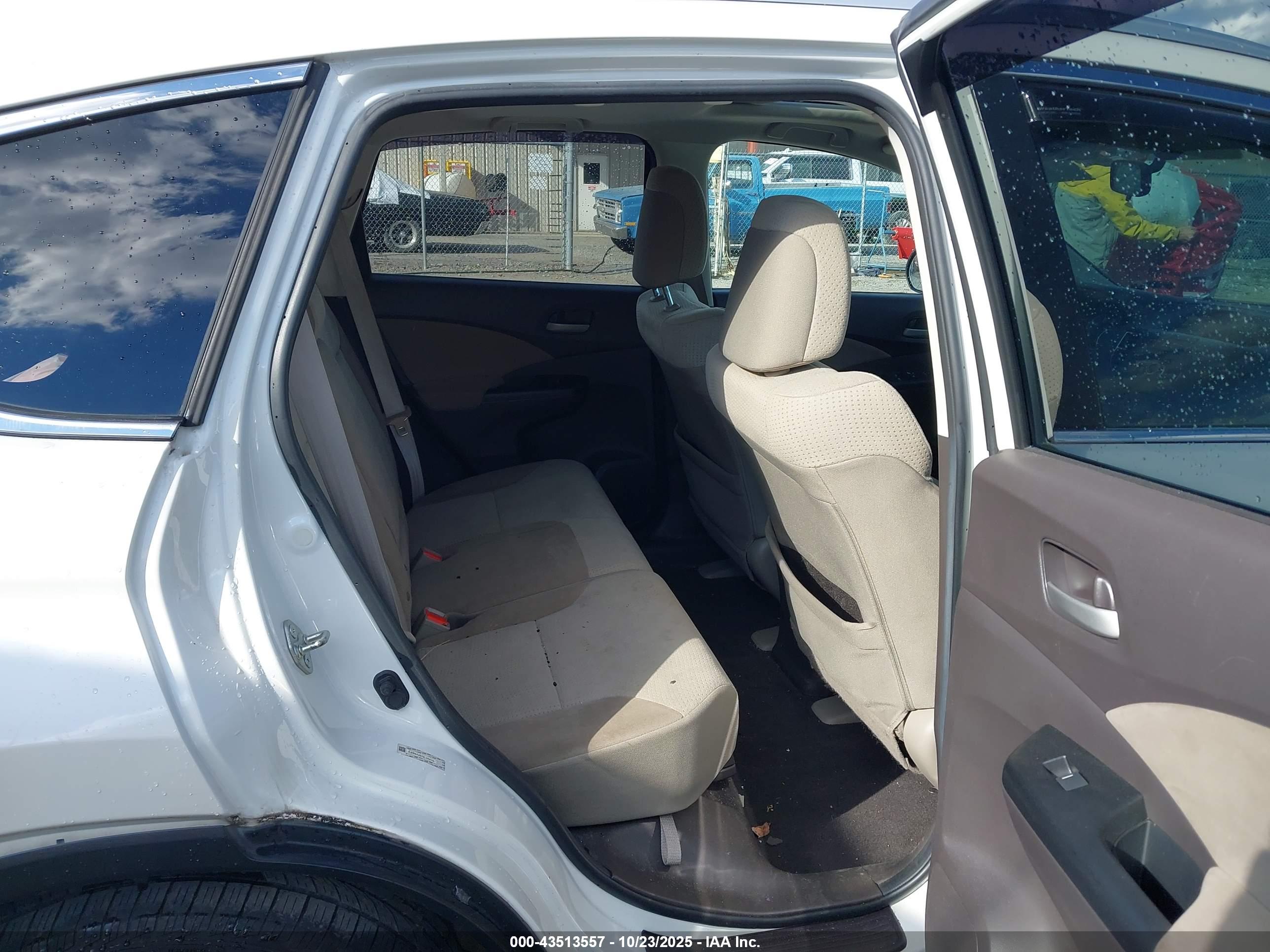 HONDA CR-V image 8