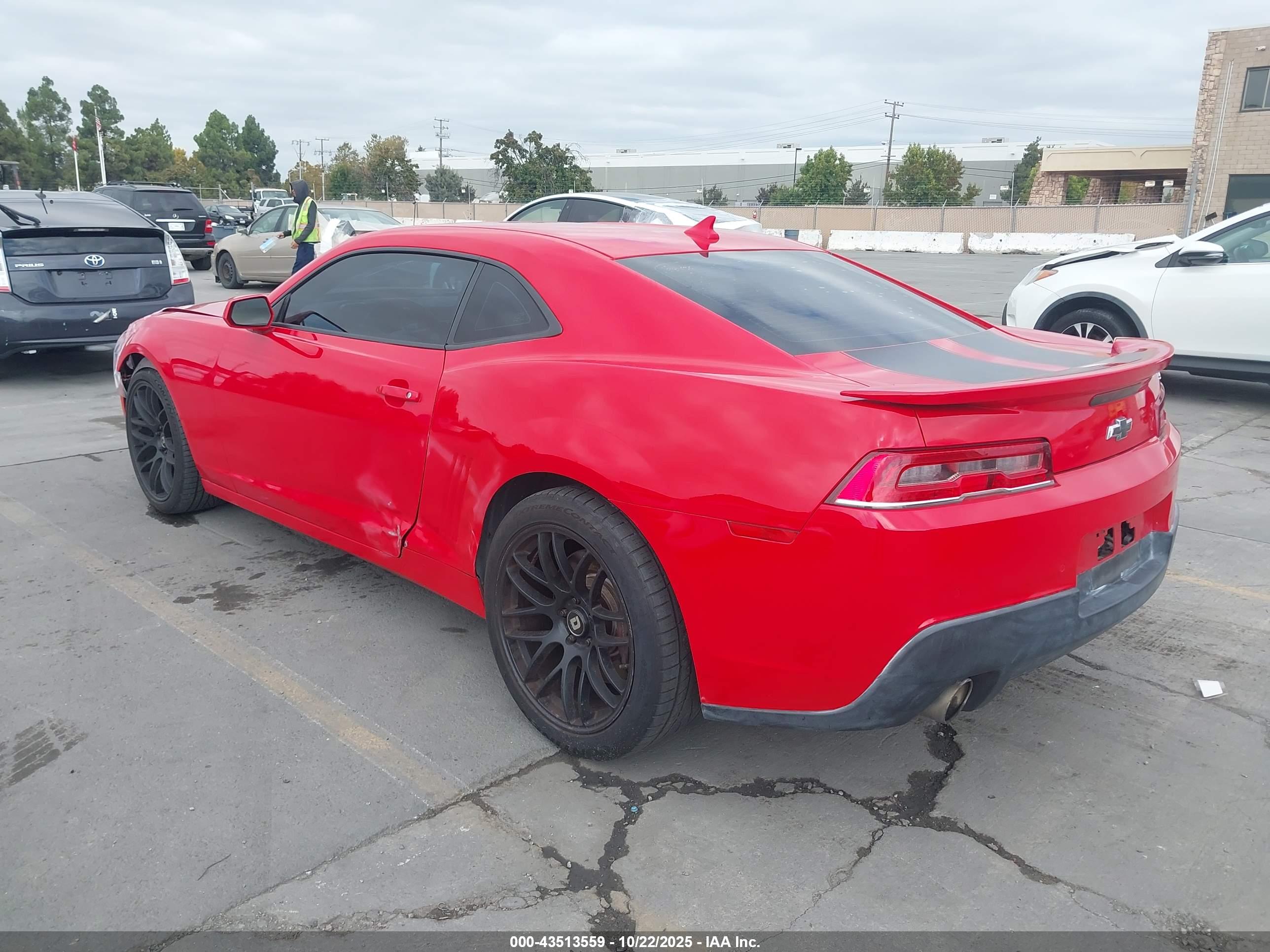 CHEVROLET CAMARO image 3