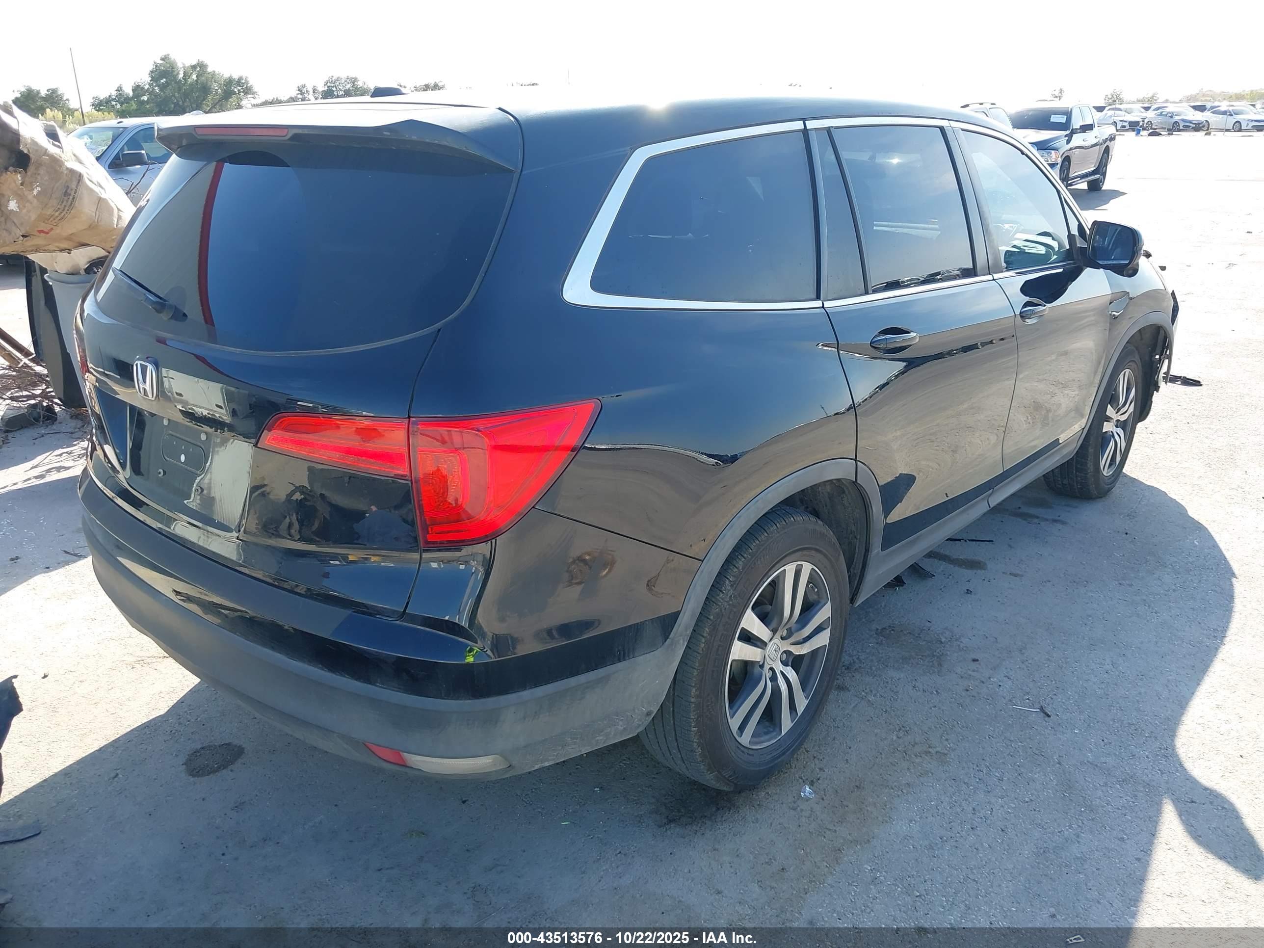 HONDA PILOT image 4