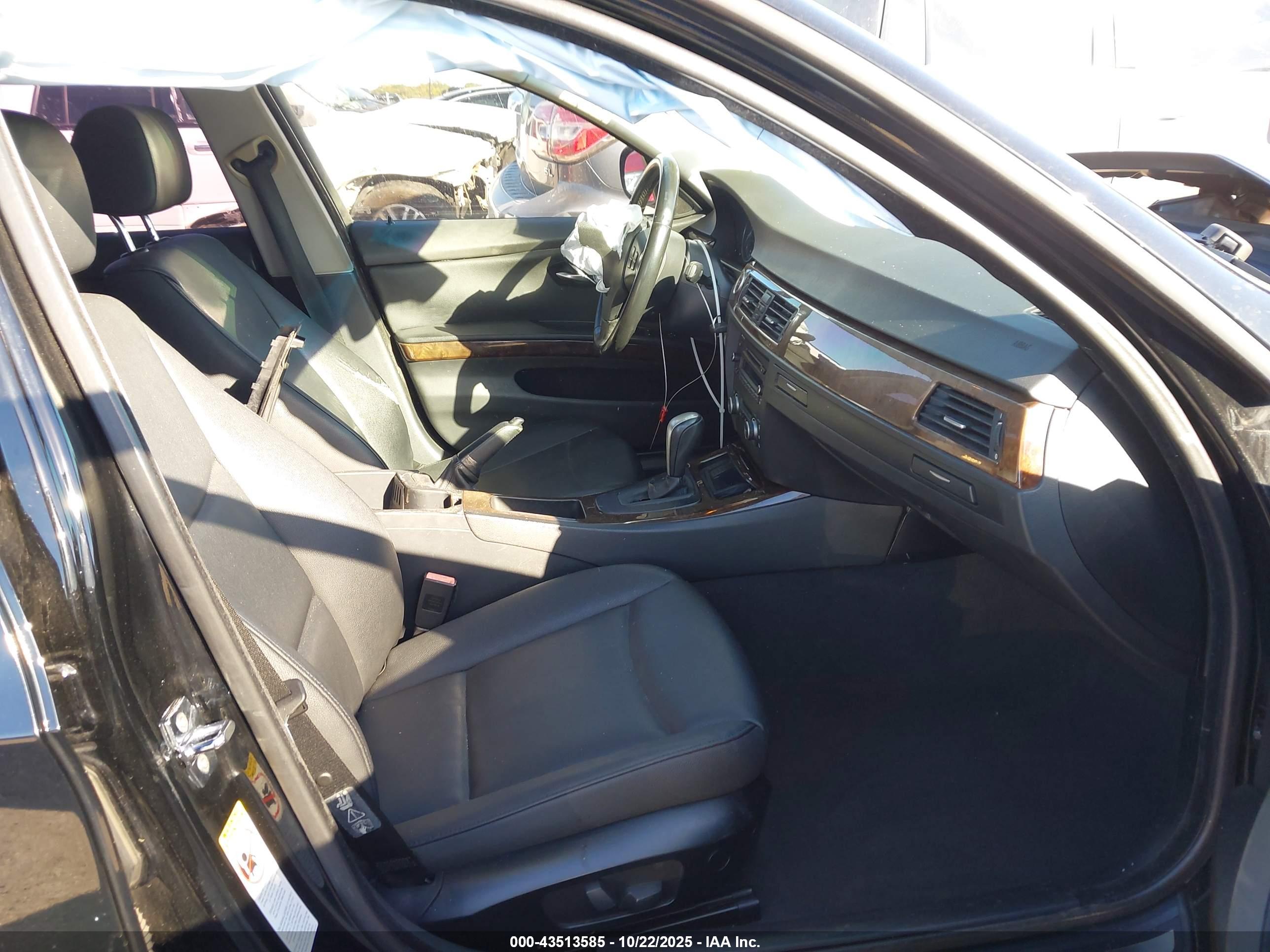 BMW 328I image 5