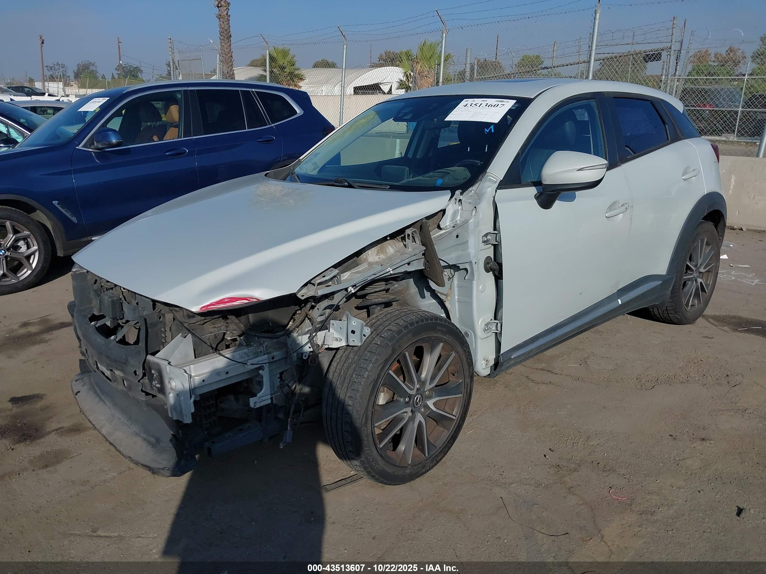 MAZDA CX-3 image 2